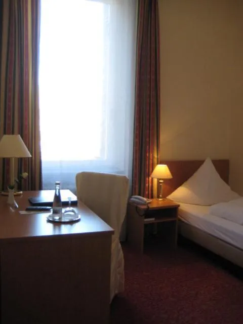 Bed in Hotel Markgräfler Hof