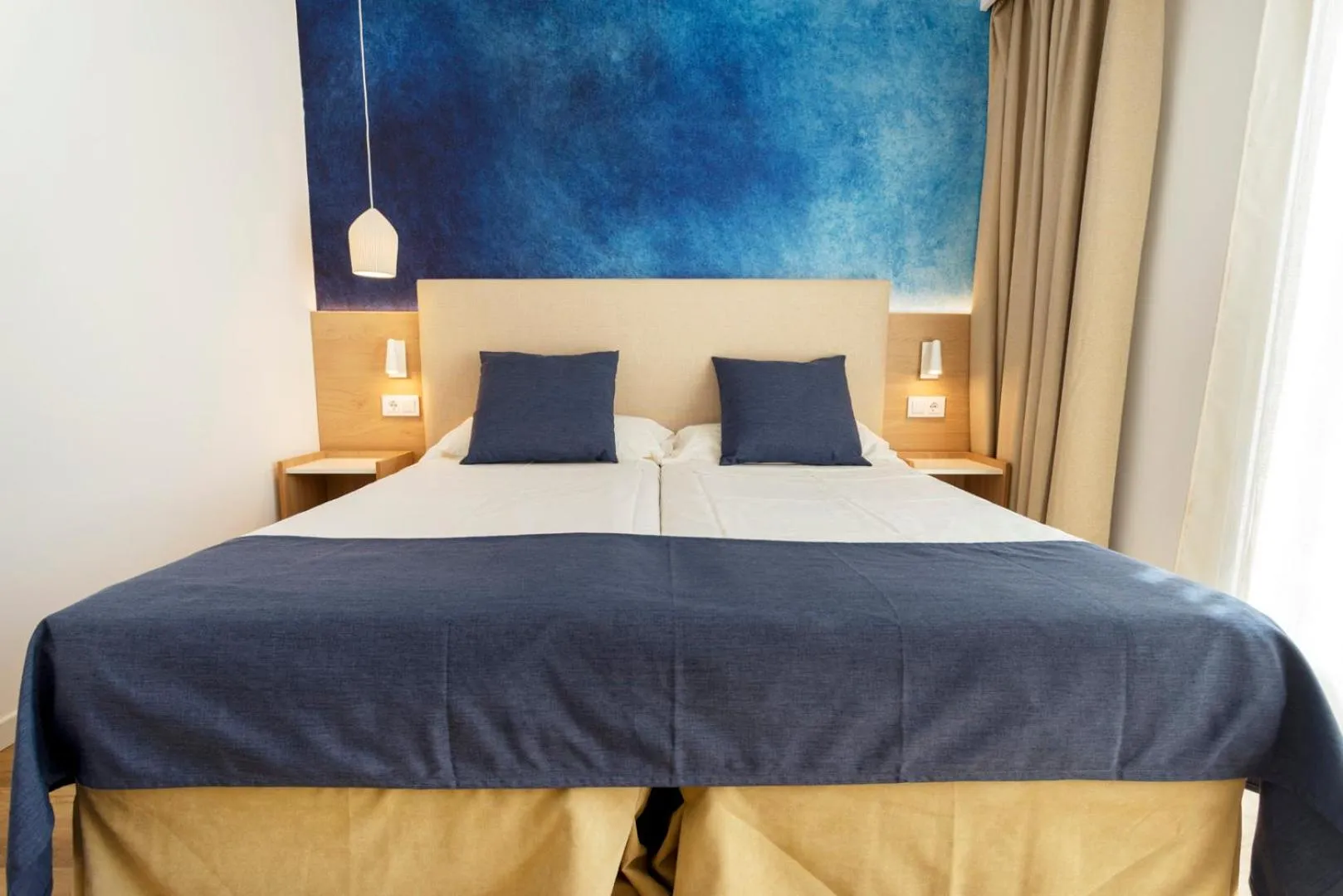 Bedroom, Bed in Parque Nereida Suites Hotel