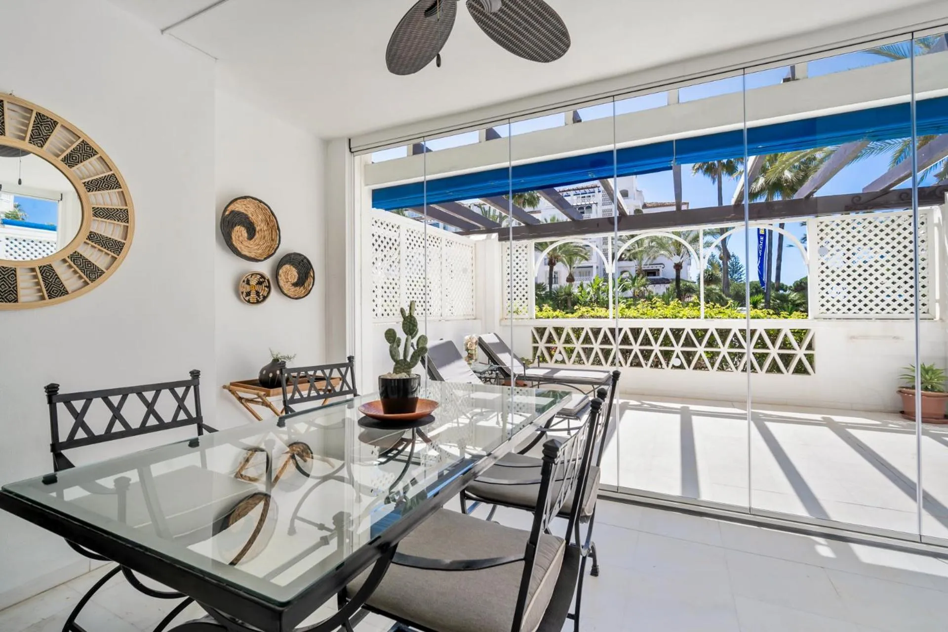 Balcony/Terrace in Apartamento de 2 dormitorios en Las Gaviotas - Puerto Banús