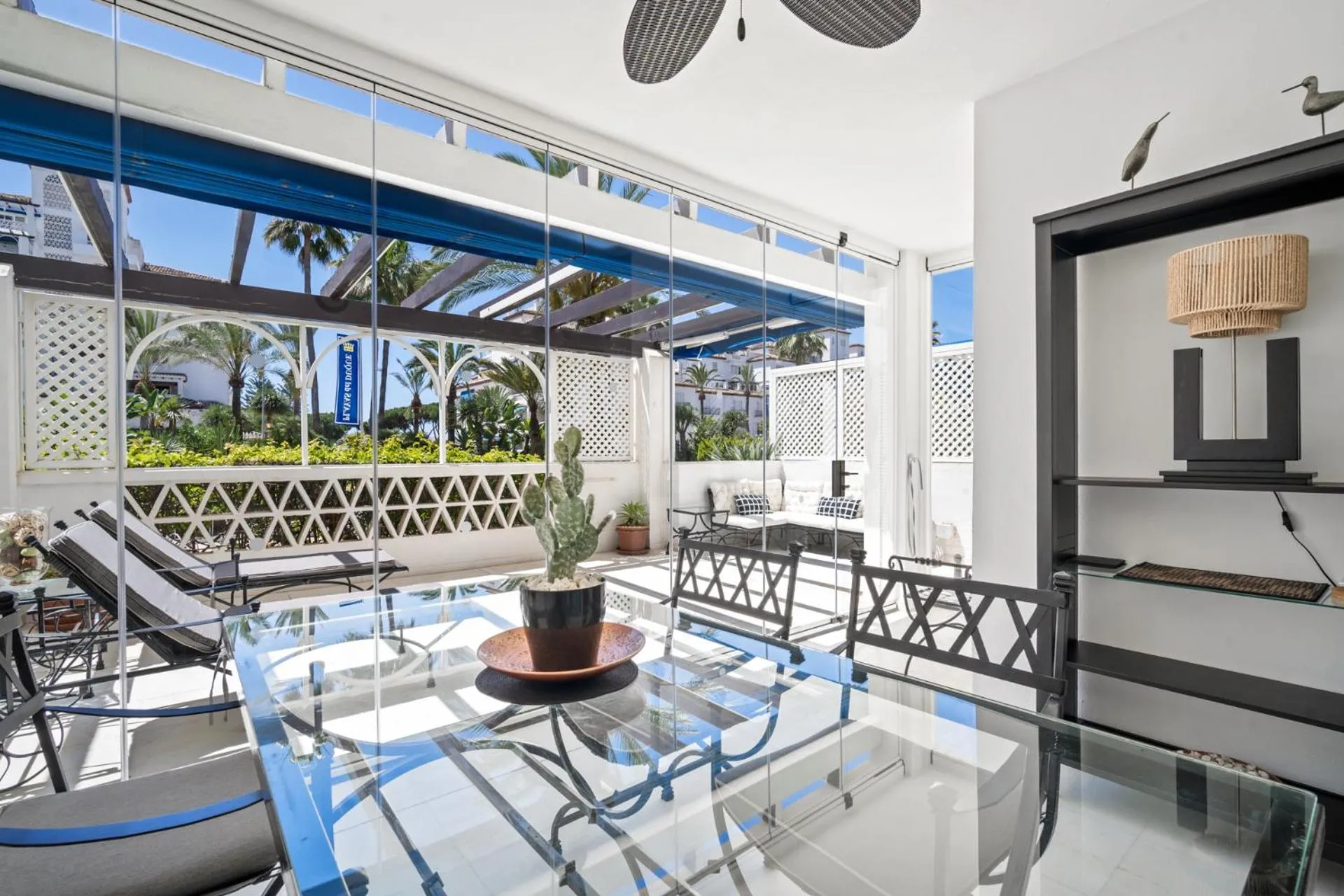 Balcony/Terrace in Apartamento de 2 dormitorios en Las Gaviotas - Puerto Banús