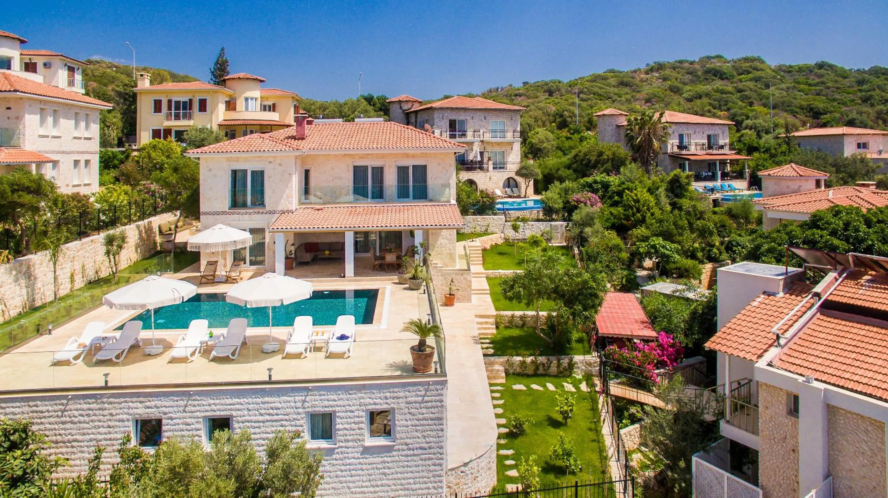 Bird's eye view in Peninsula Gardens Hotel