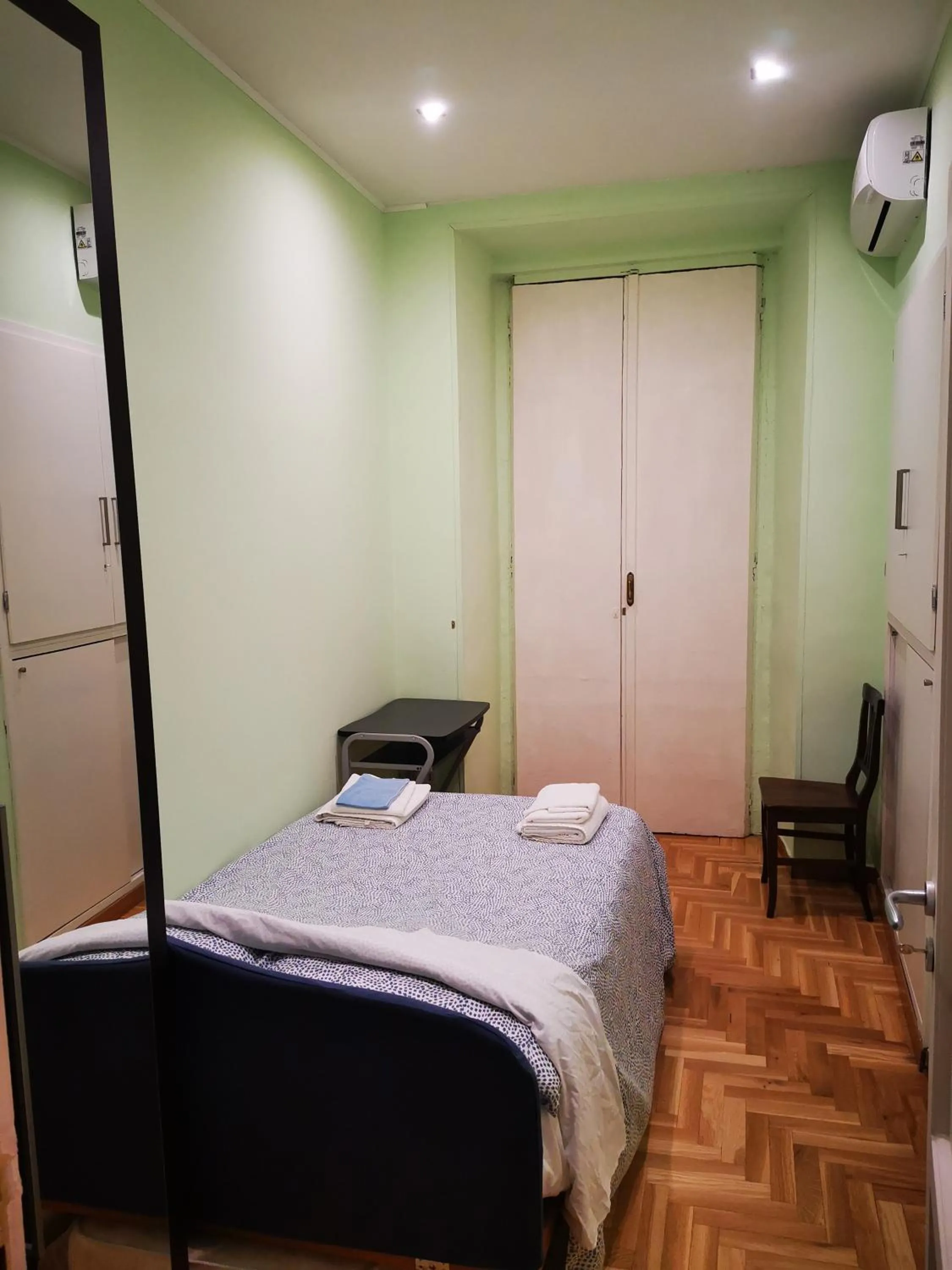 Bed in Casa Cupiello Via Chiaia - Casa Vacanze ad uso Esclusivo