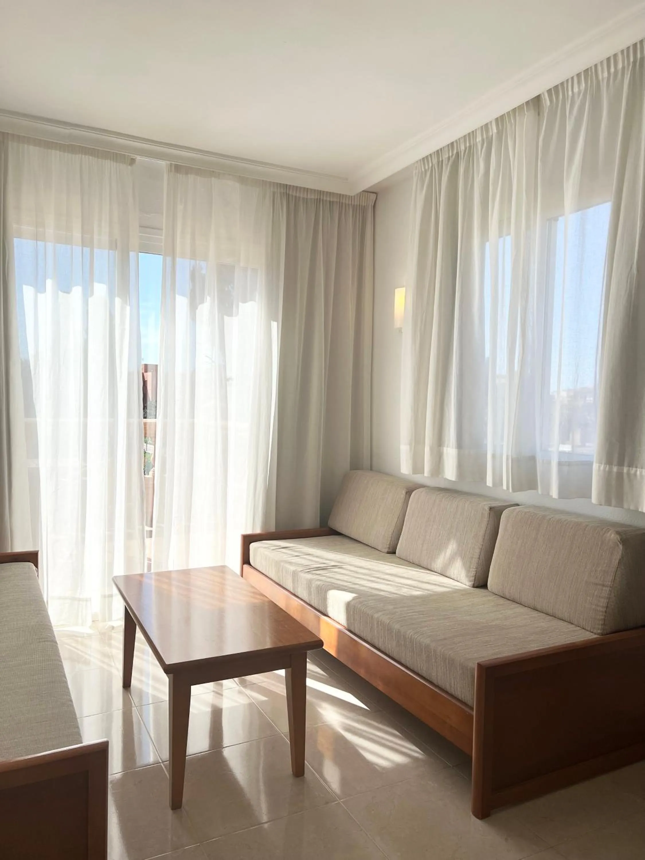 Living room in Aparthotel Ciudad Laurel