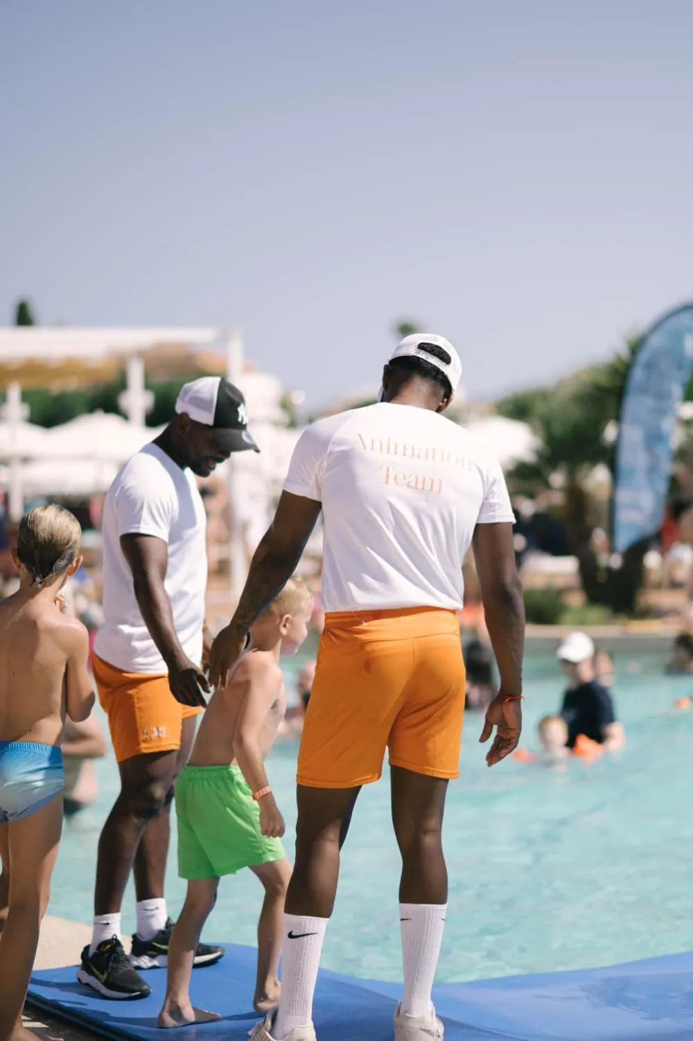 Swimming pool in Aparthotel Ciudad Laurel