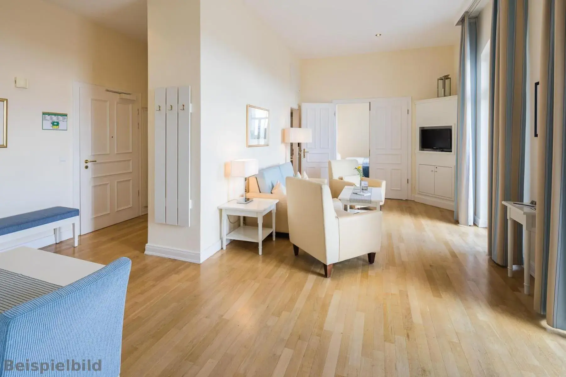 Two-Bedroom Suite in Strandhotel Kurhaus Juist Two-Bedroom Suite in Strandhotel Kurhaus Juist