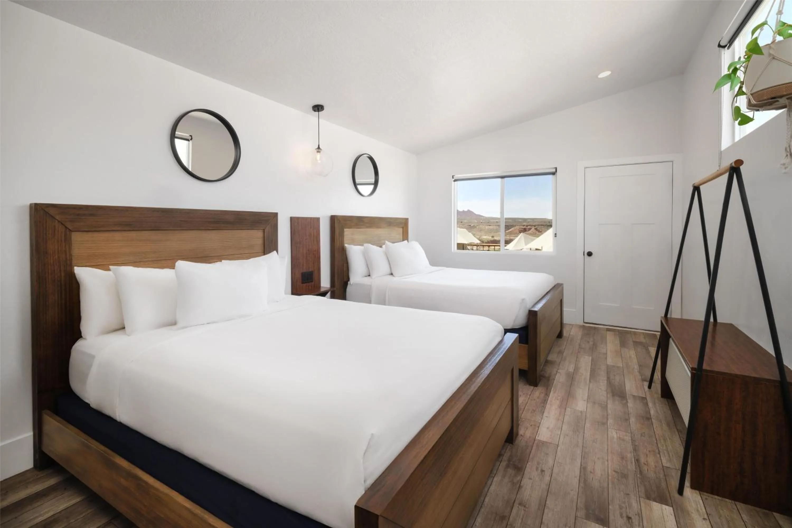 Photo of the whole room, Bed in Zion Wildflower Resort