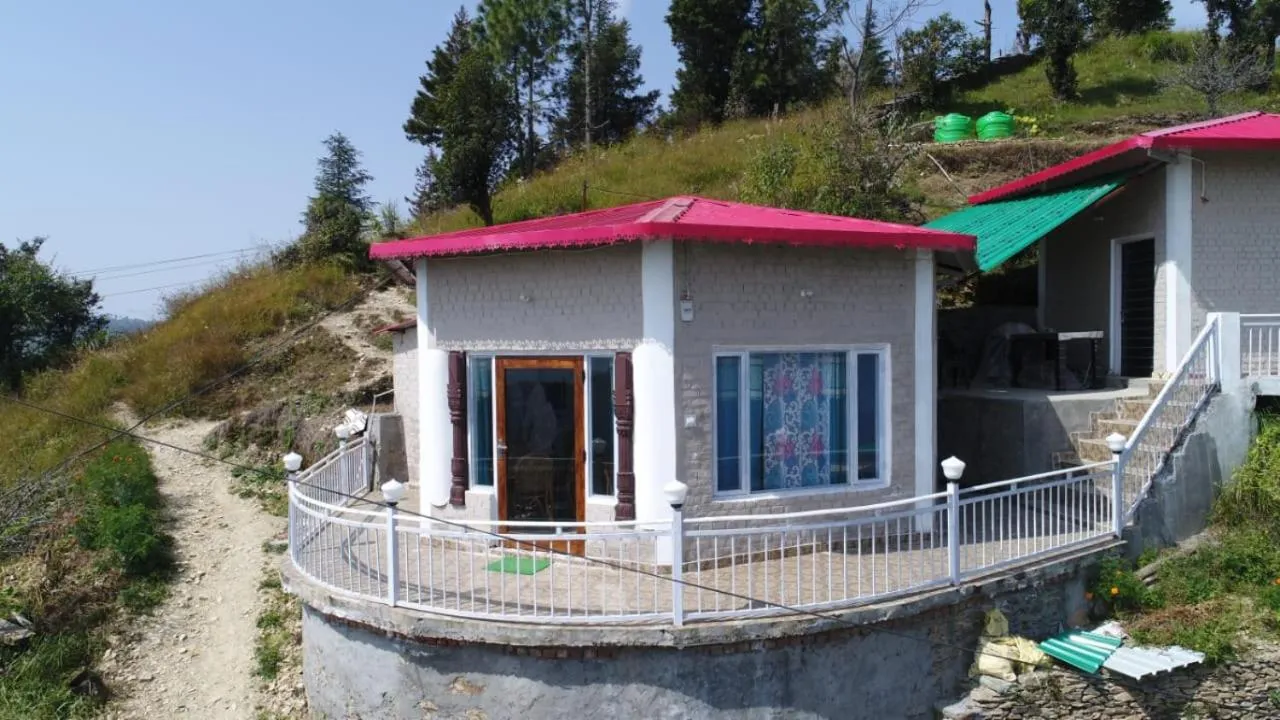 Property building in Pahadi Ghar Homestay
