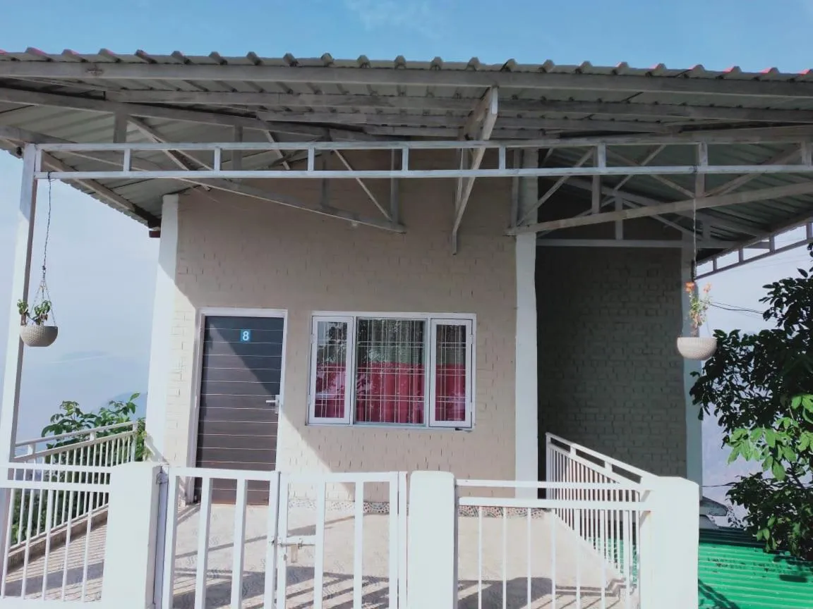 Balcony/Terrace in Pahadi Ghar Homestay