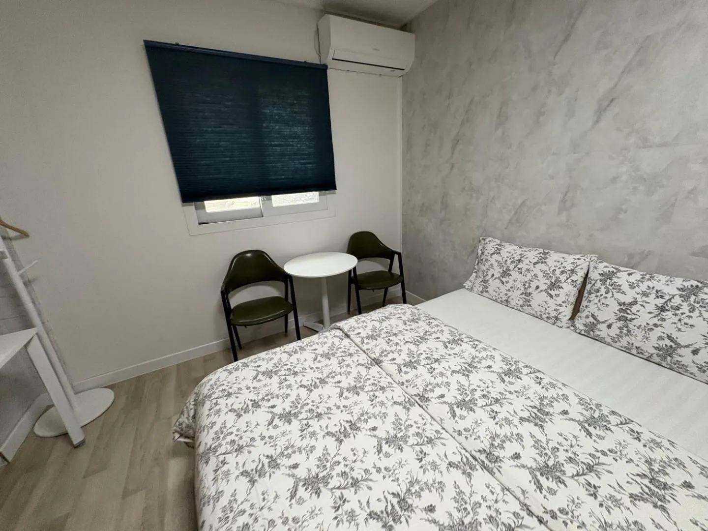 Bed in Gyeongju BonghwangMansion