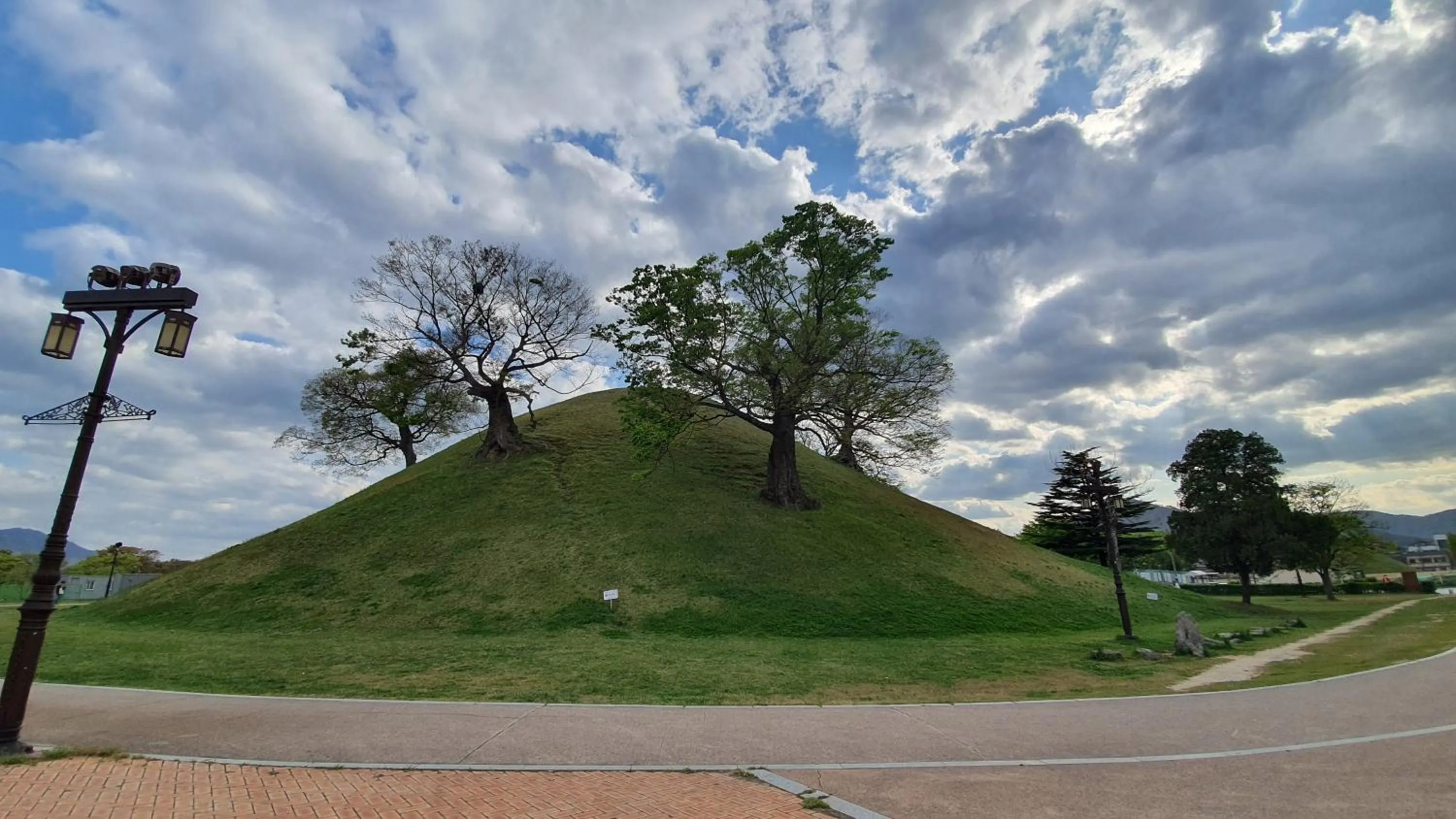 Gyeongju BonghwangMansion