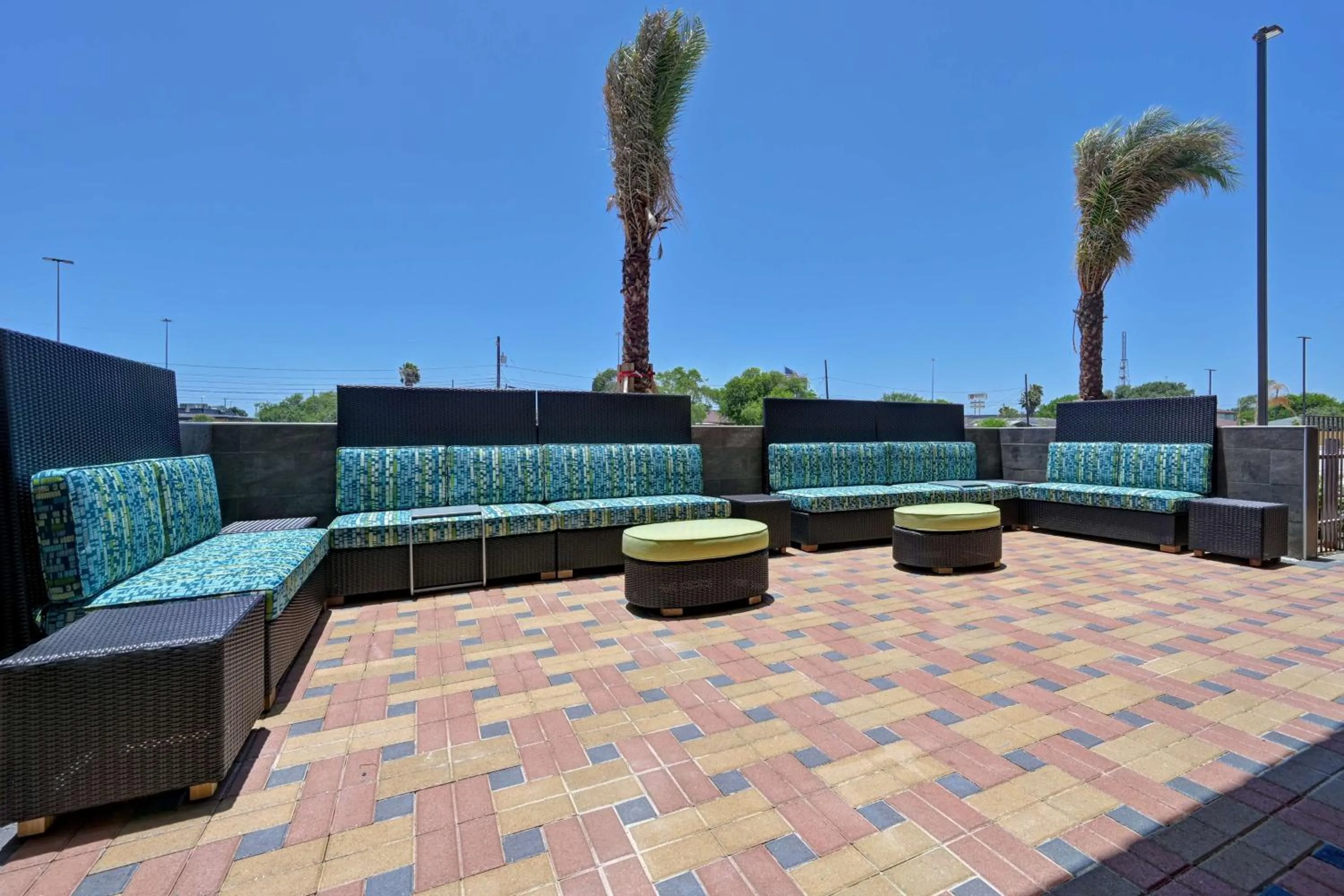 Patio in Home2 Suites Corpus Christi Southeast, Tx
