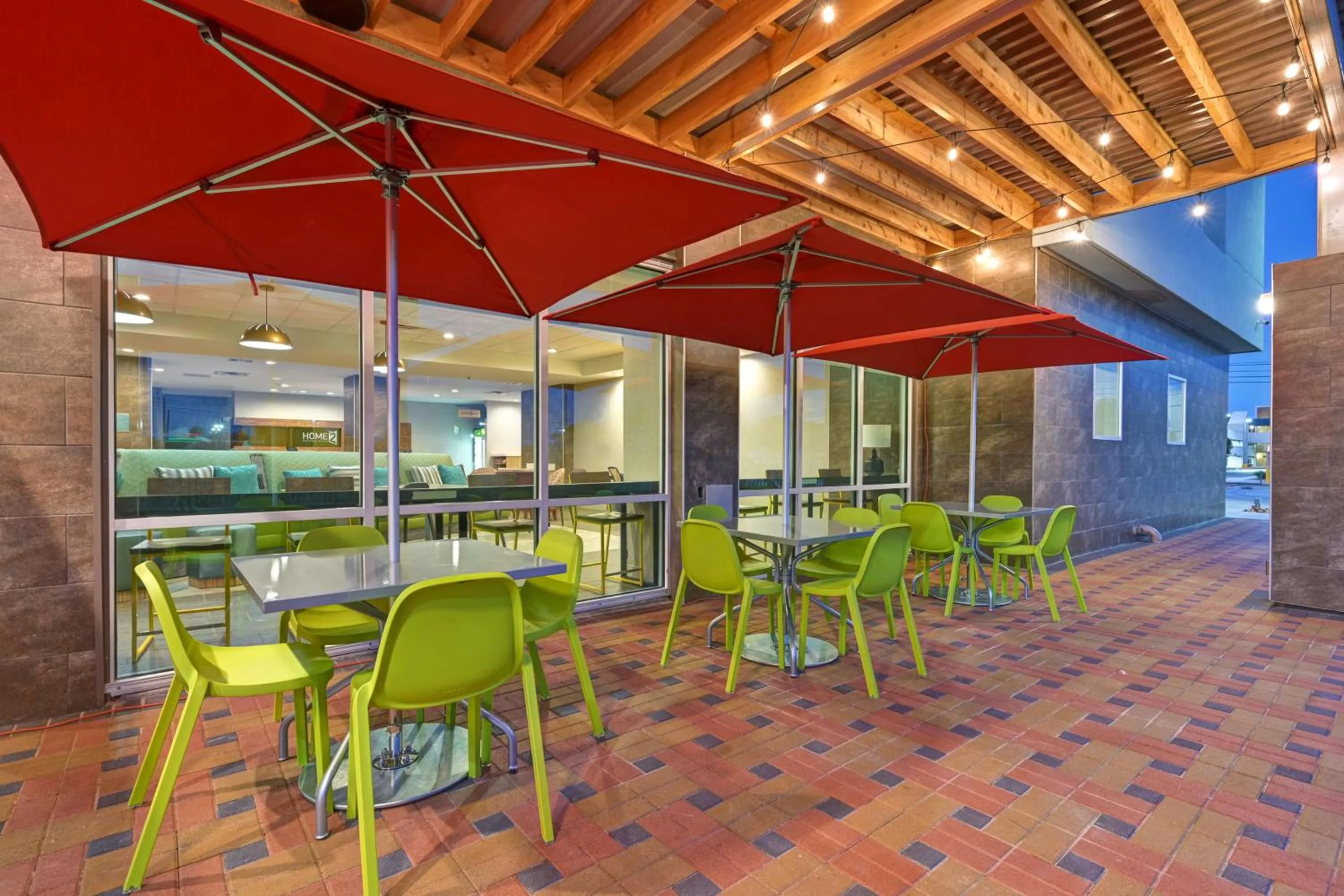 Property building in Home2 Suites Corpus Christi Southeast, Tx