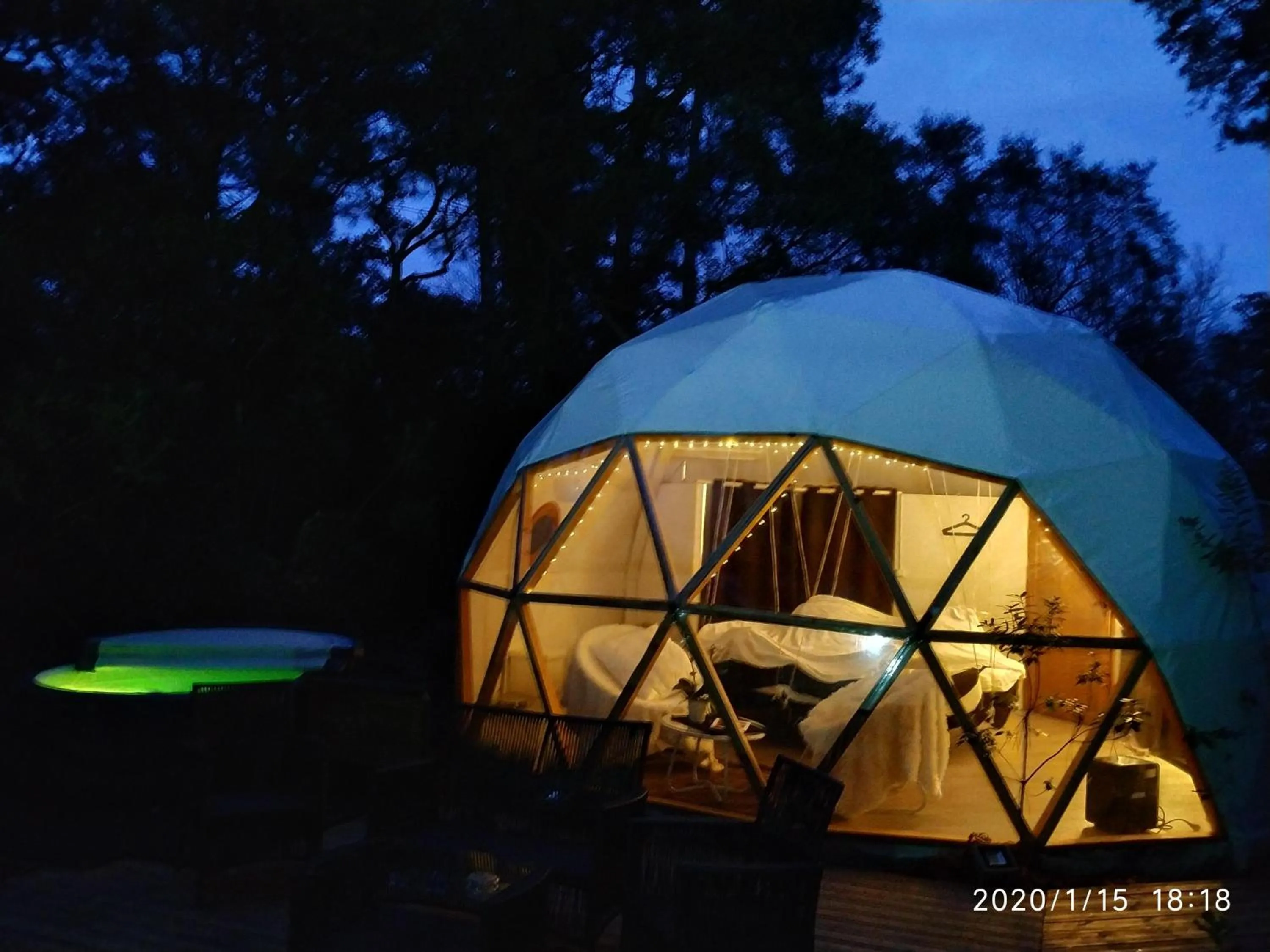 Bedroom in Lo Rey du Lac