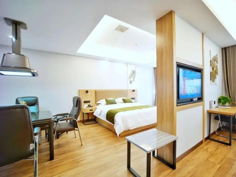 Bed in GreenTree Inn Changzhou Xuebu Eastern Salt Lake City