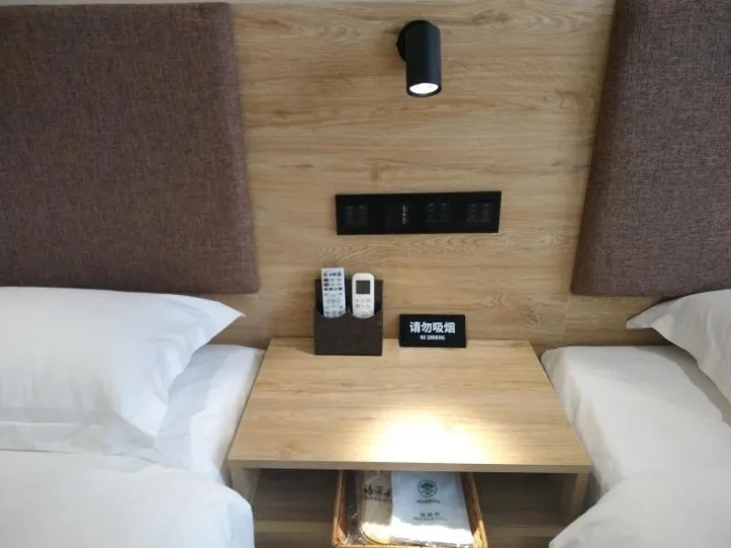 Bed in GreenTree Inn Lanzhou Donghu Square Provincial People's Hospital