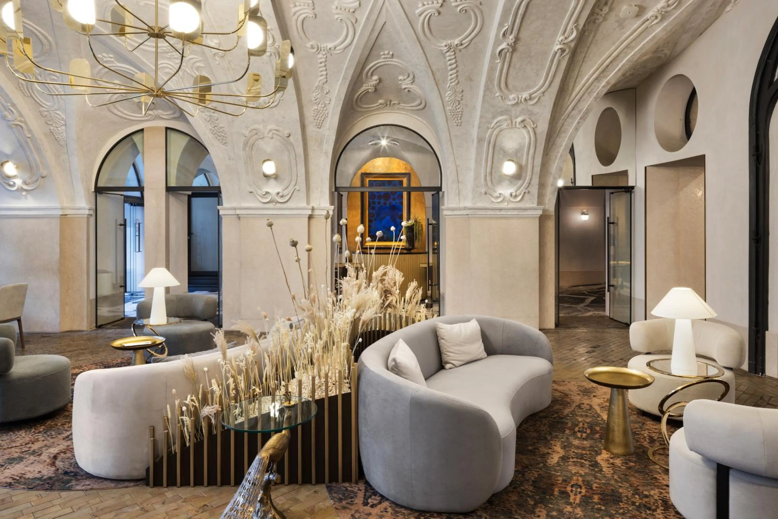 Lobby or reception in H15 Palace, a Luxury Collection Hotel, Krakow