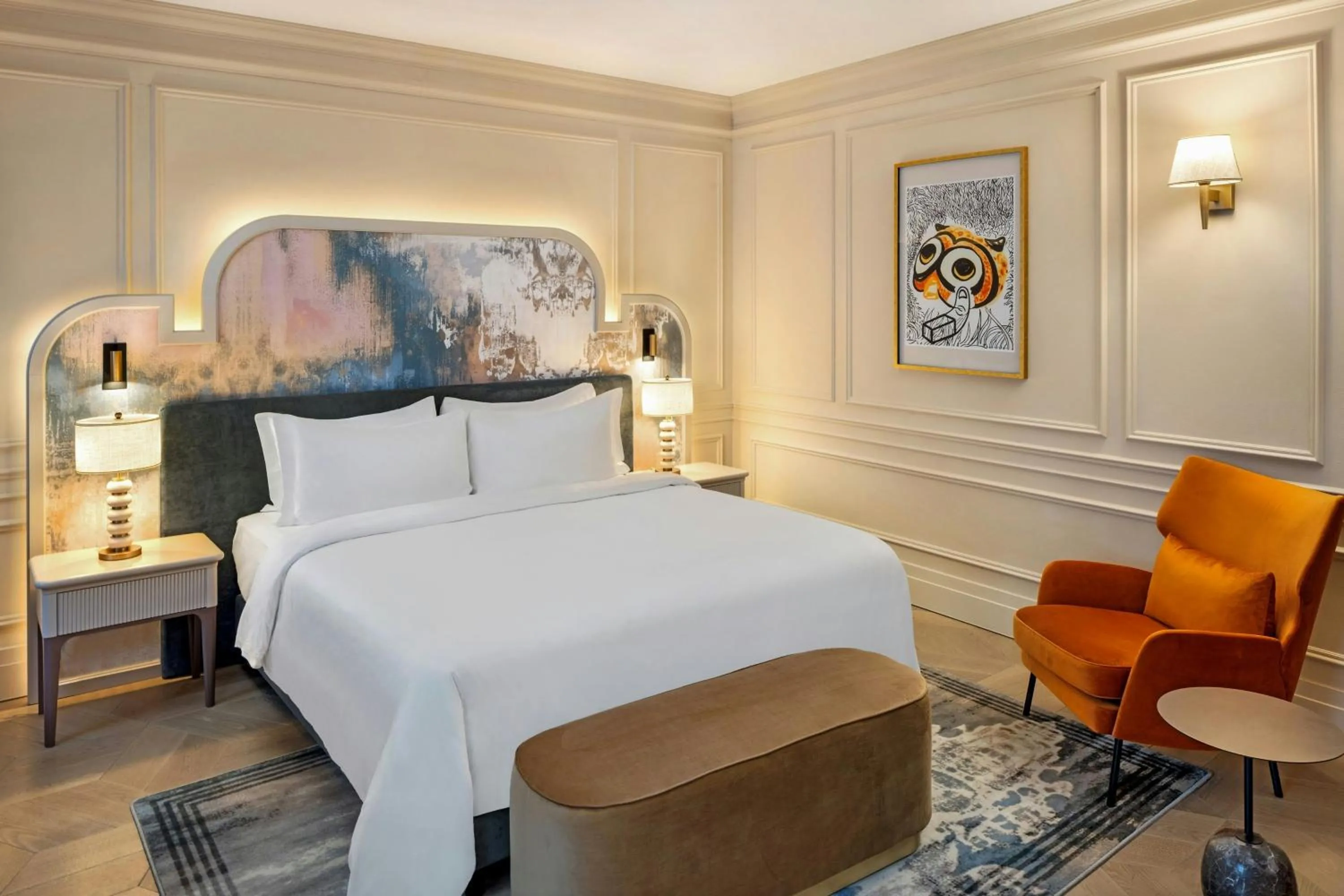 Photo of the whole room, Bed in H15 Palace, a Luxury Collection Hotel, Krakow