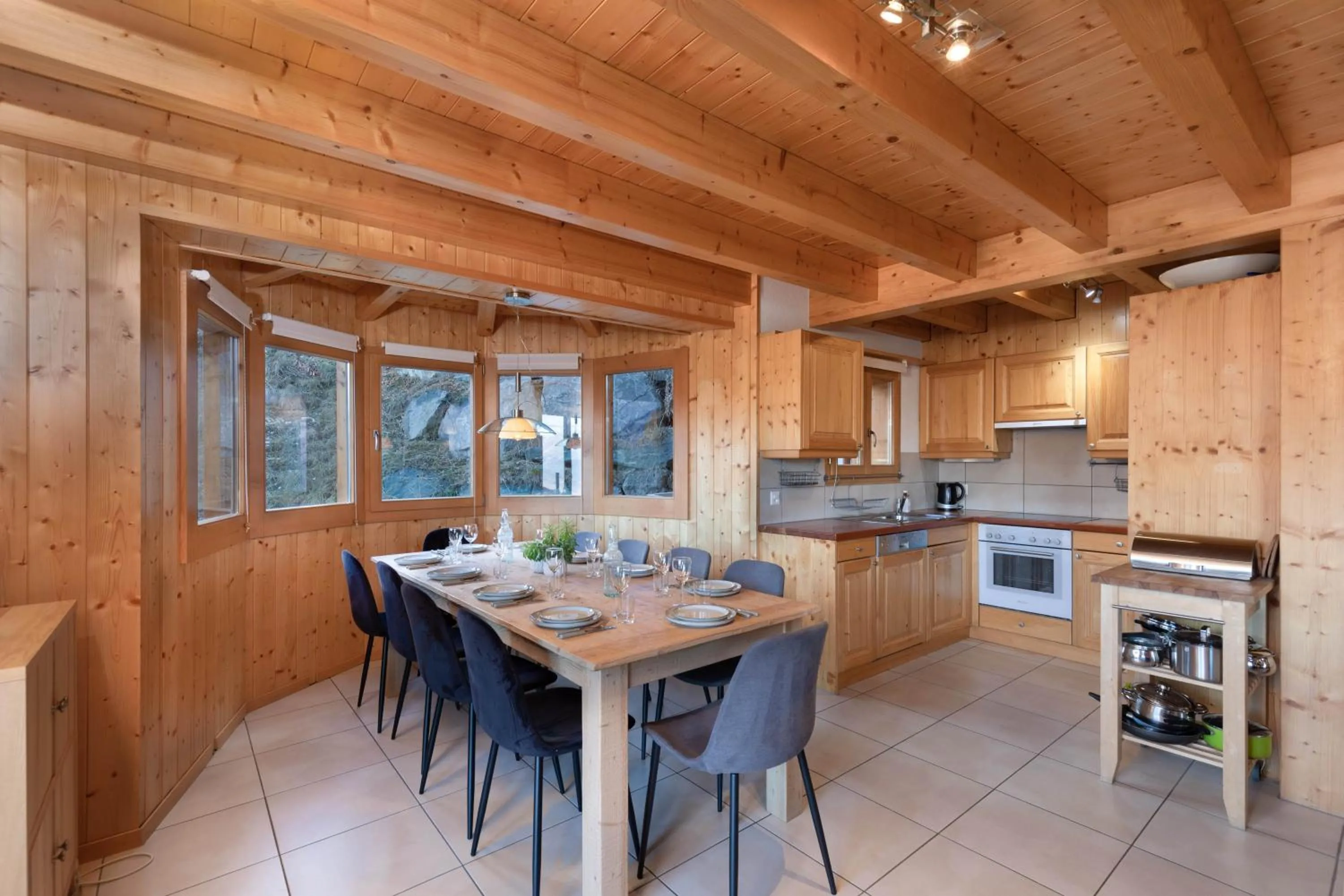 Chalet Belle Roche Recently renovated Jacuzzi