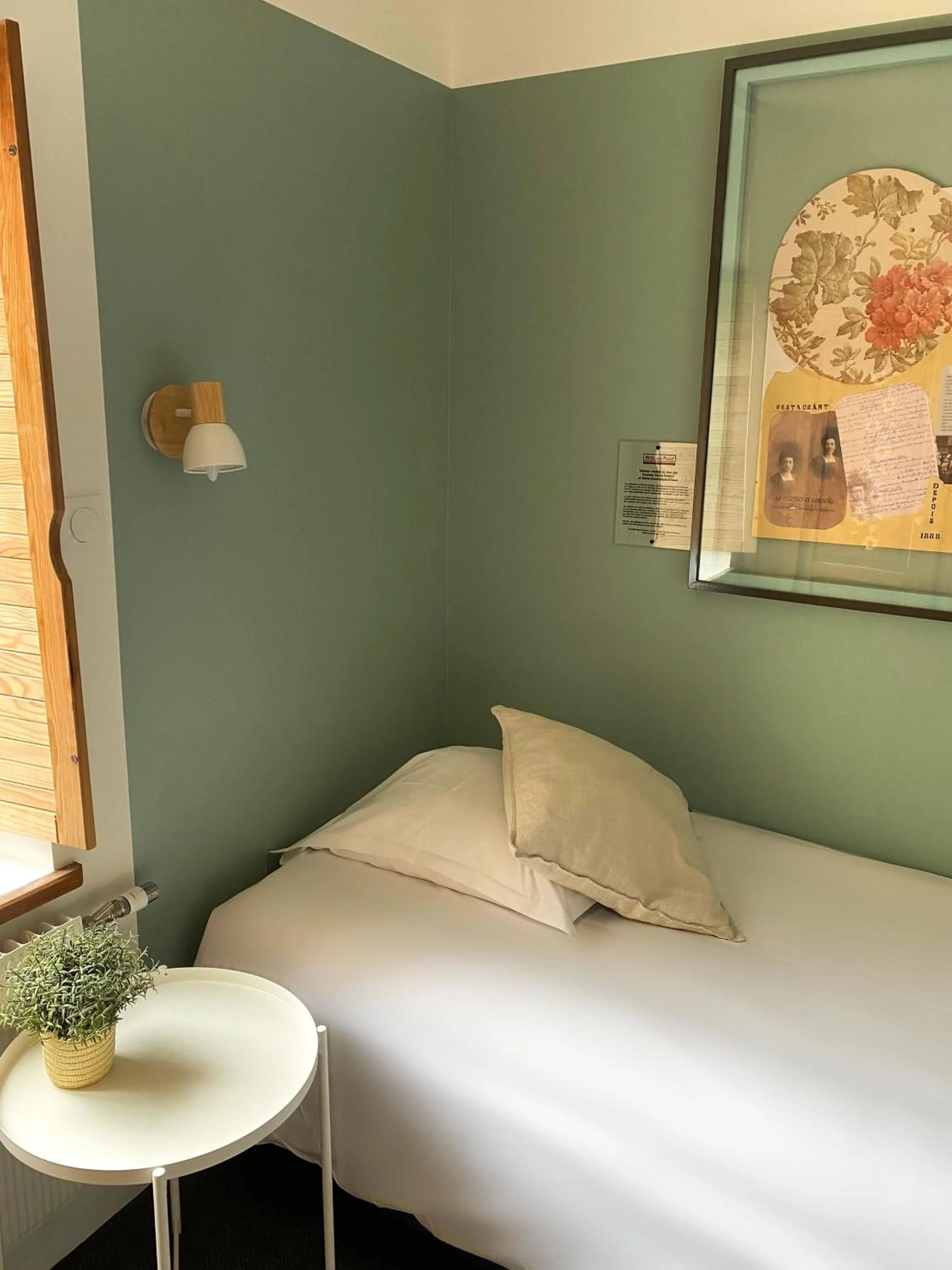 Bed in Hôtel de La Plage - WISSANT