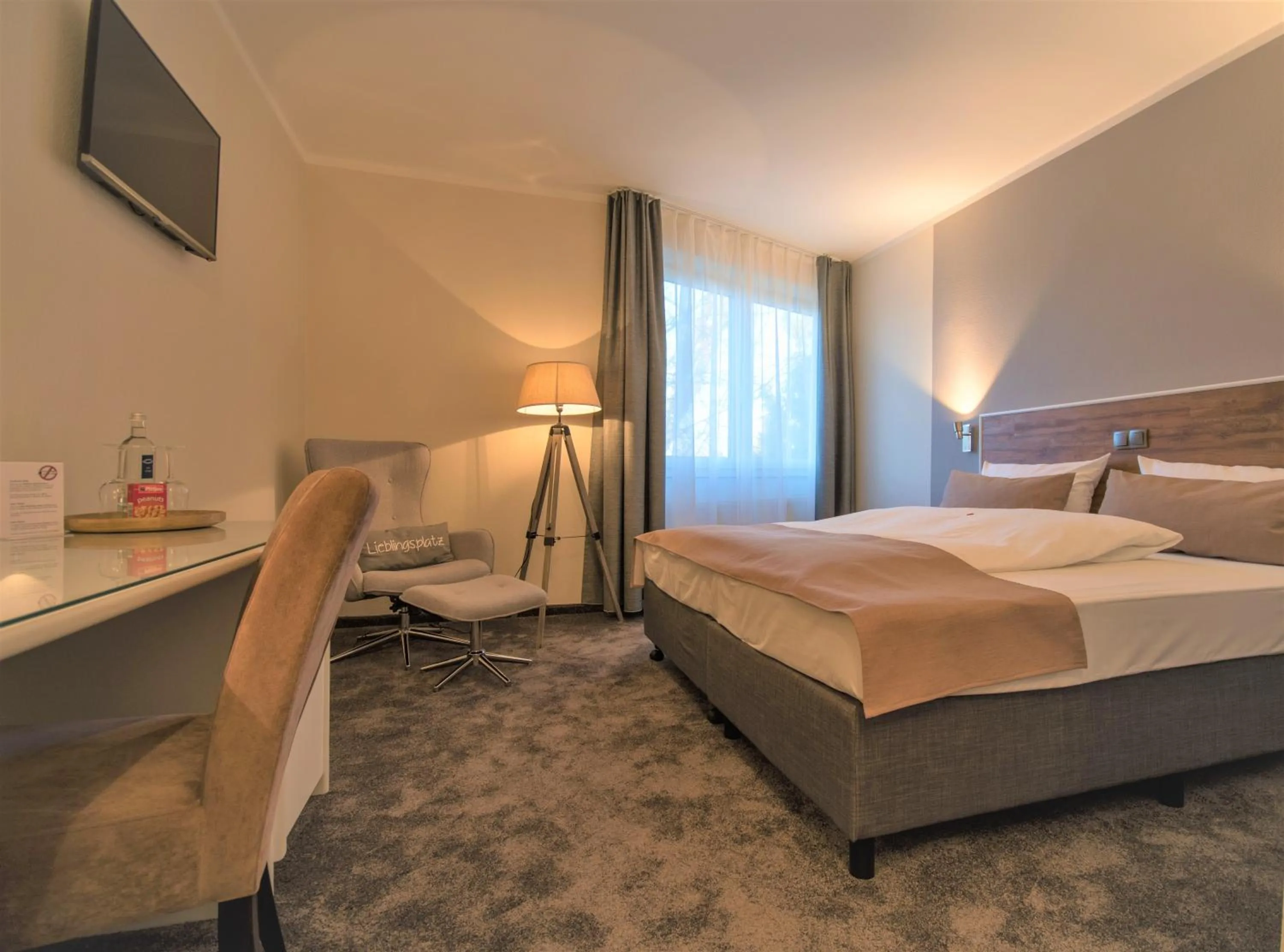 Bed in Hotel Stadt Aurich
