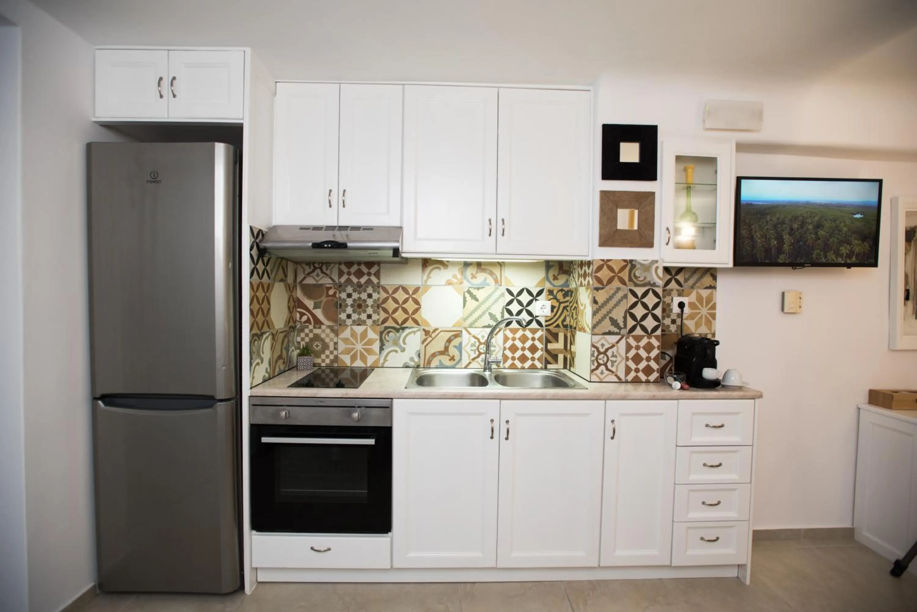 Kitchen or kitchenette in Mykonos Dot Apartments