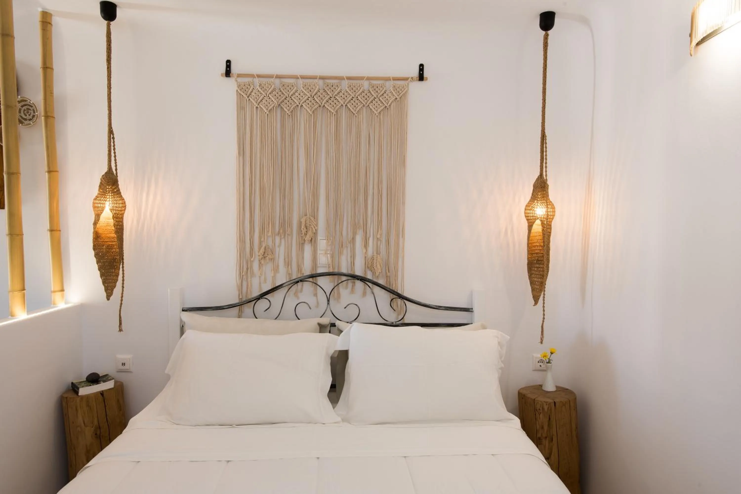 Bed in Mykonos Dot Apartments