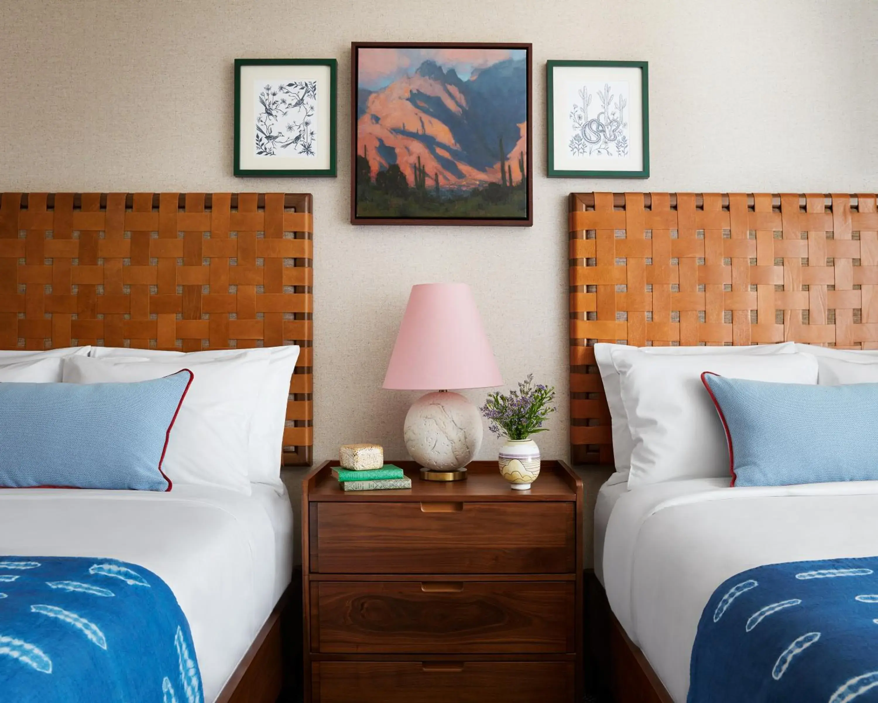 Graduate Queen Queen - Accessible in Graduate by Hilton Tucson Graduate Queen Queen - Accessible in Graduate by Hilton Tucson