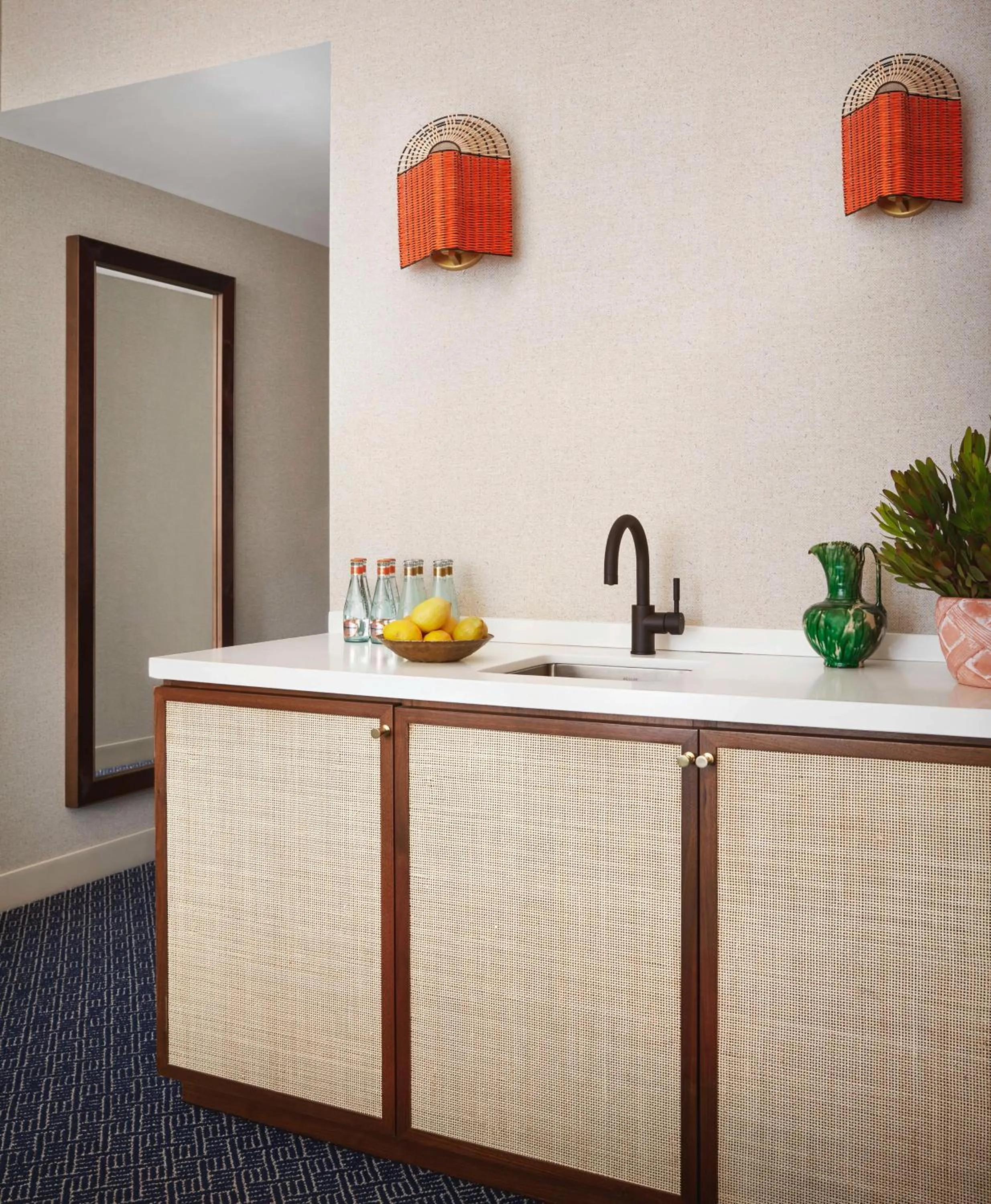 Kitchen or kitchenette in Graduate by Hilton Tucson