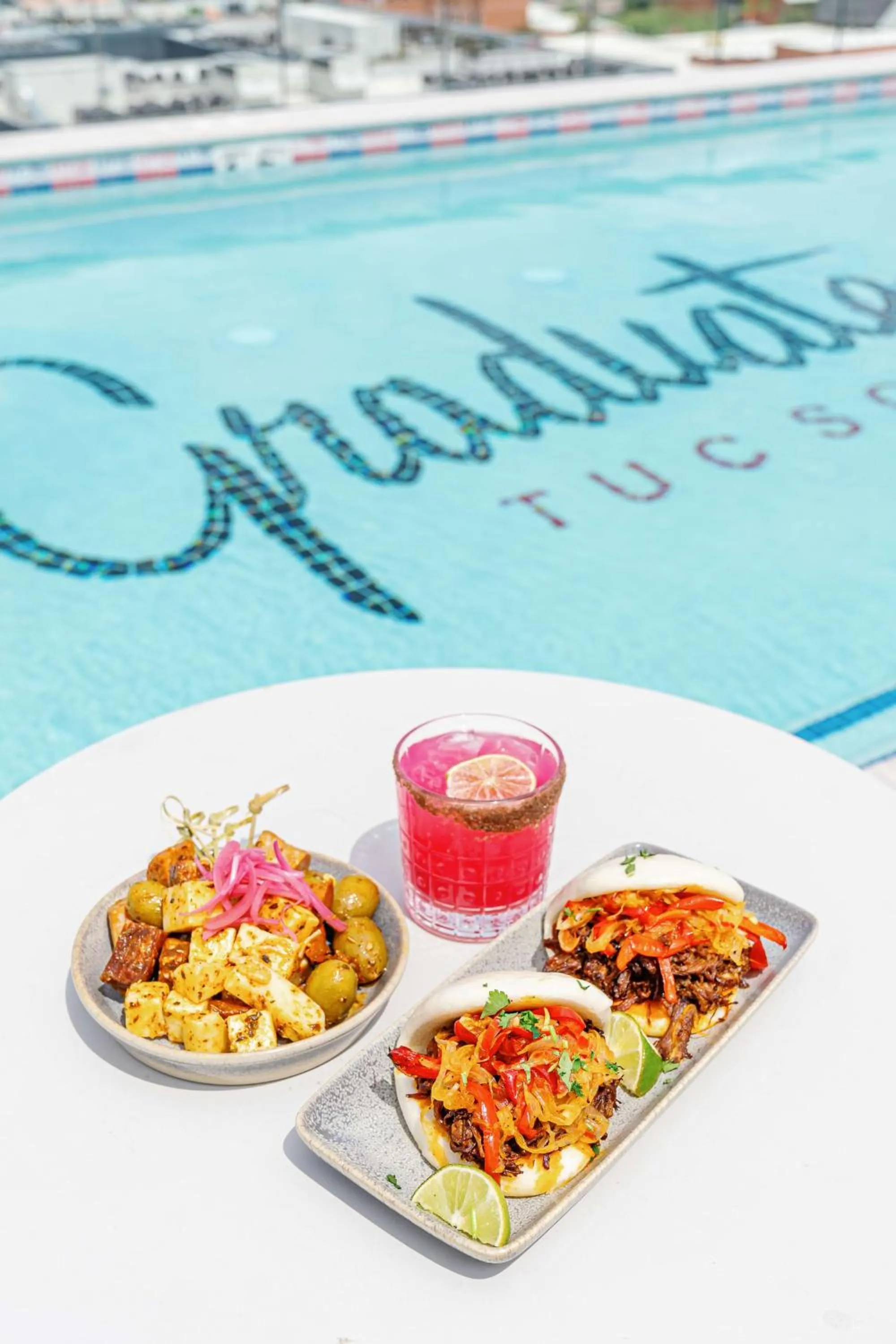 Dining area in Graduate by Hilton Tucson