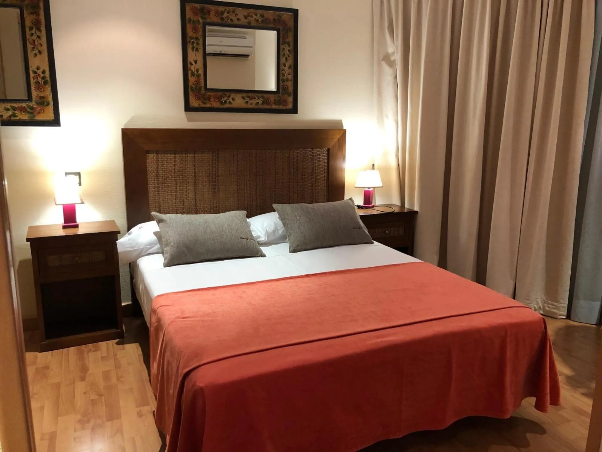 Bed in HOTEL V.CIUDAD