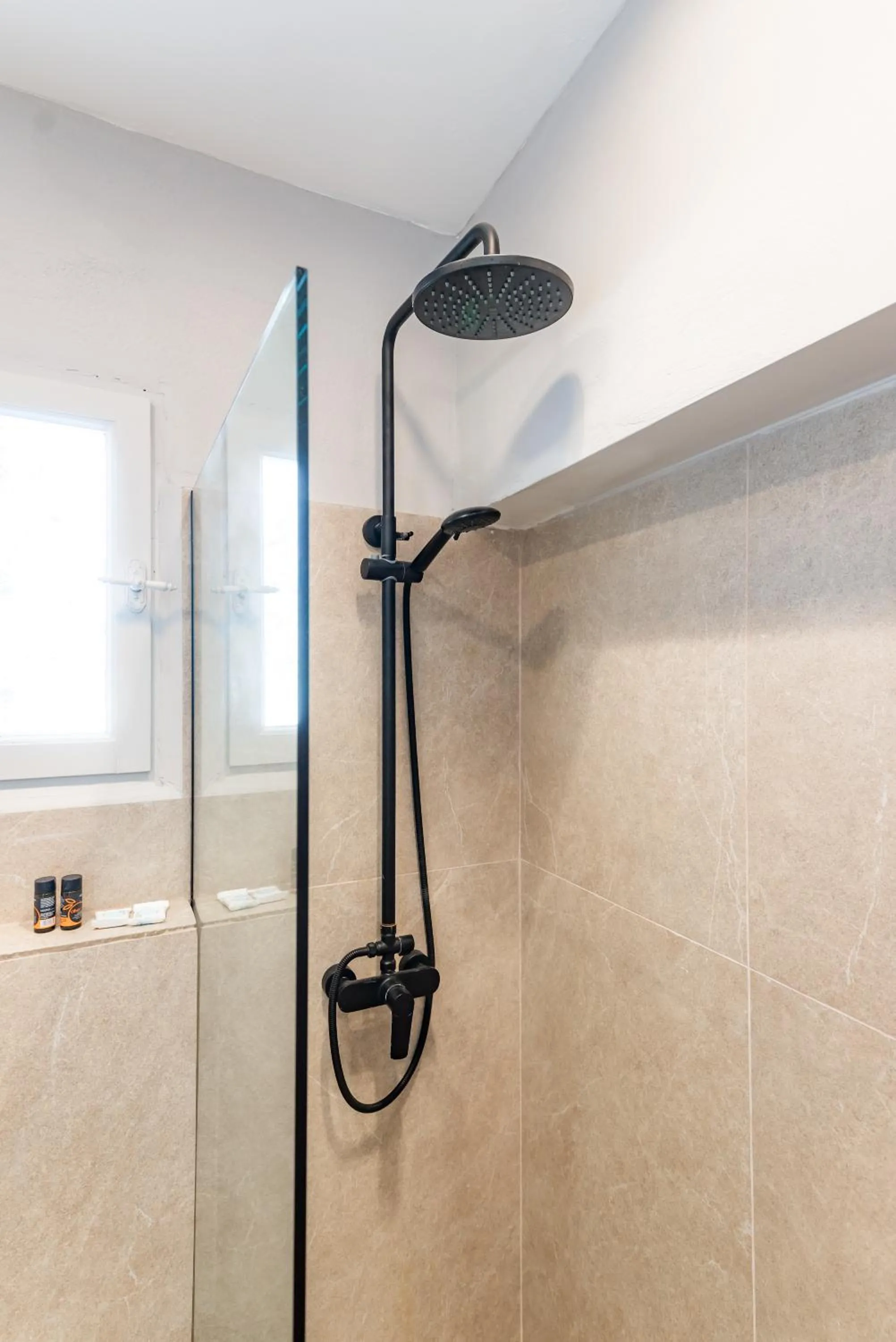 Rania Apartments Sea View