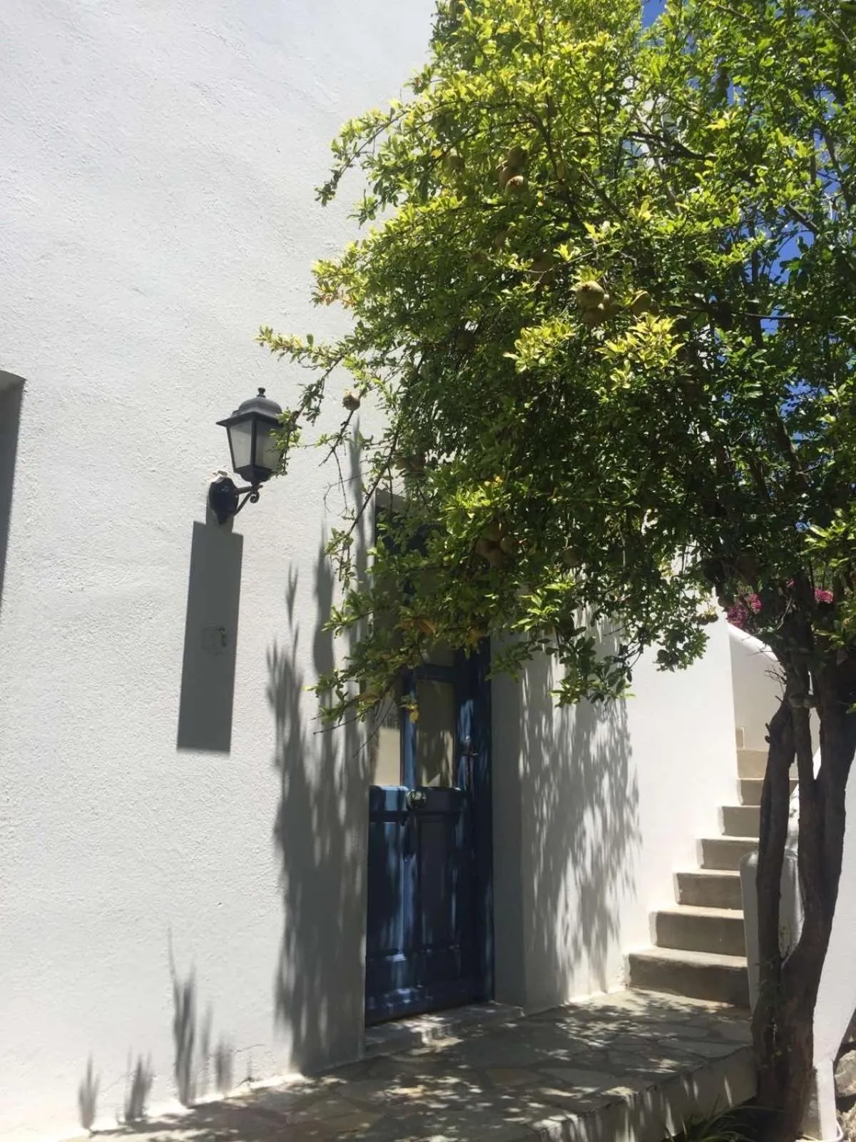 Facade/entrance in Rania Apartments Sea View