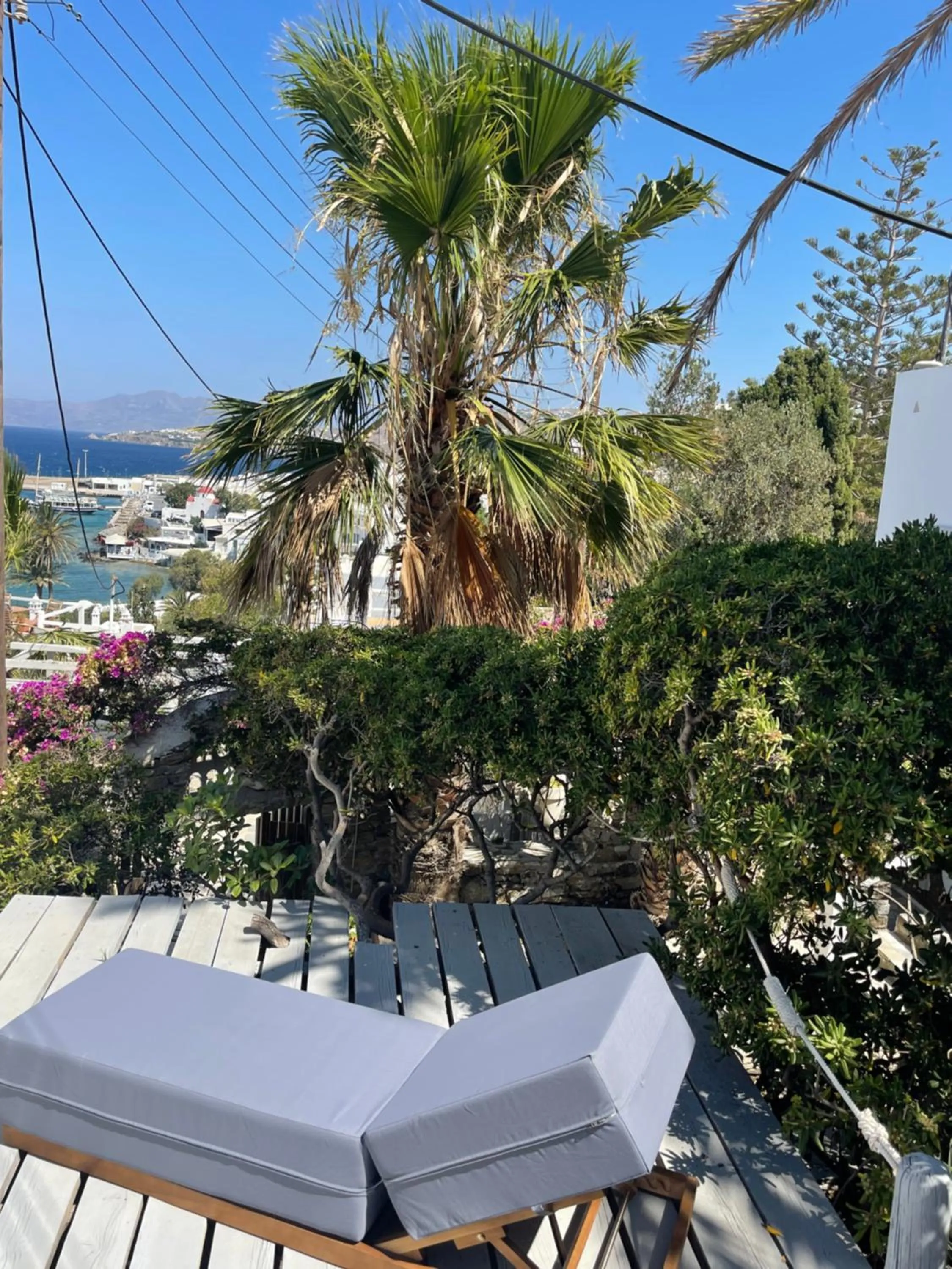 Rania Apartments Sea View