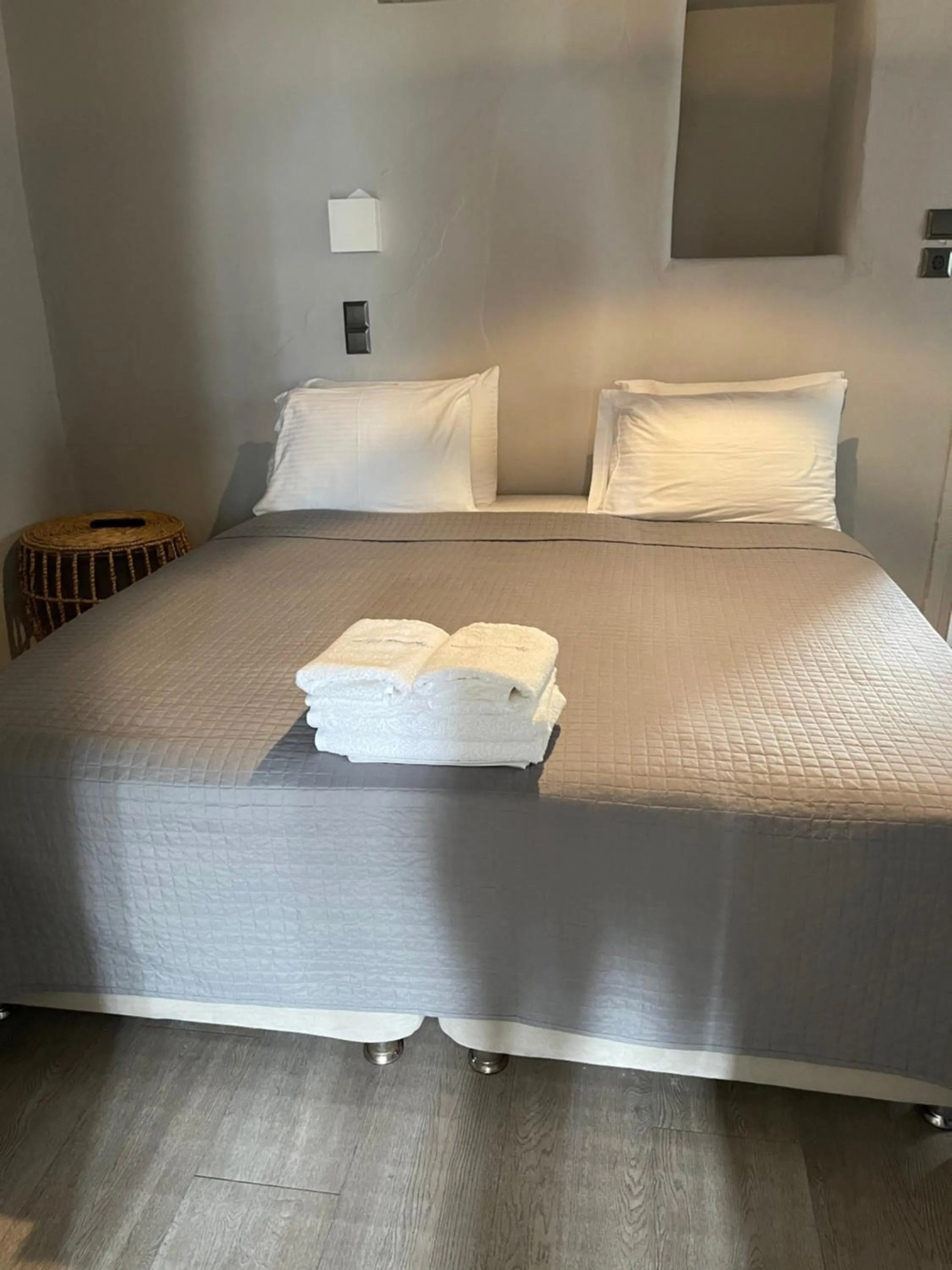 Bed in Rania Apartments Sea View