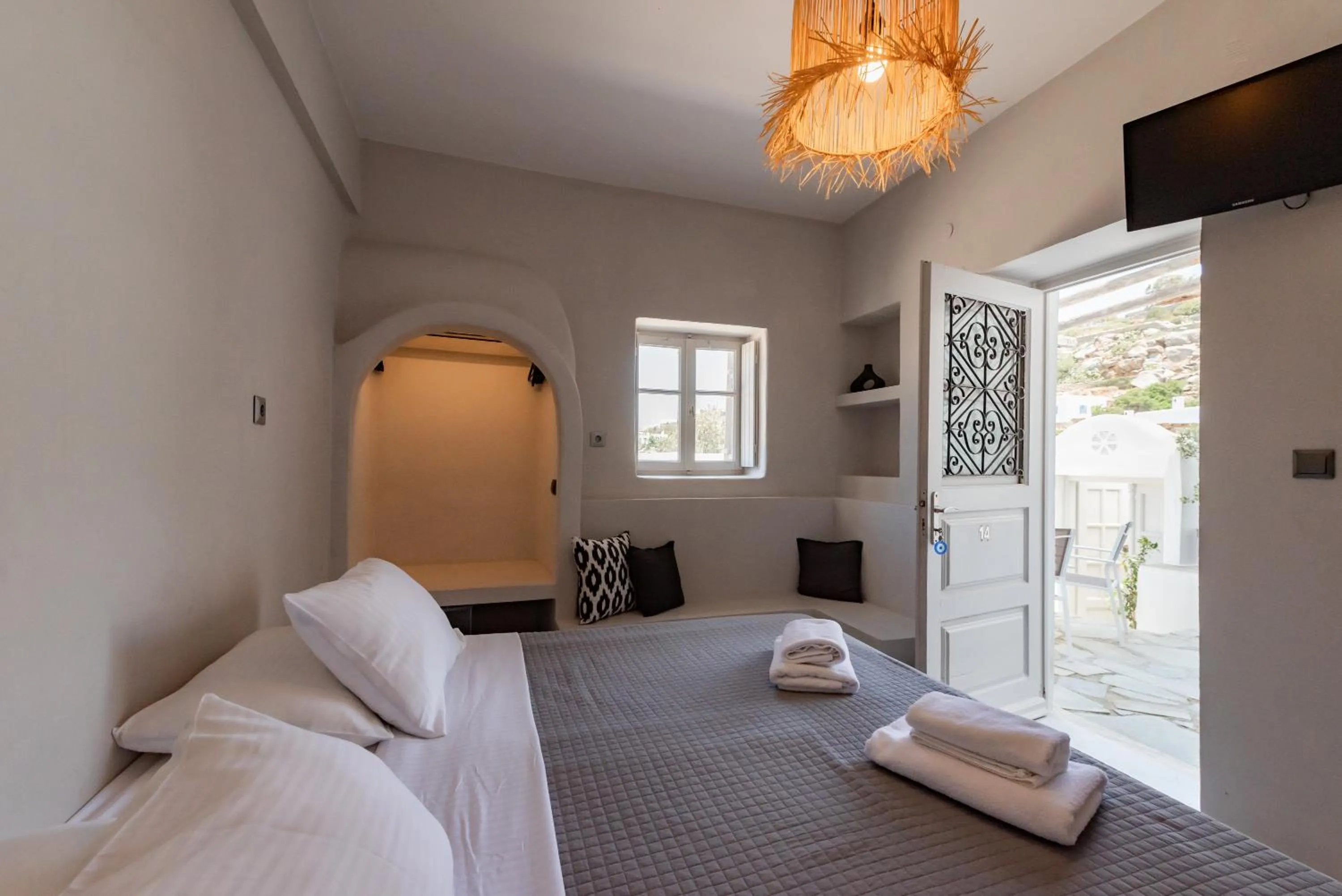 Bed in Rania Apartments Sea View