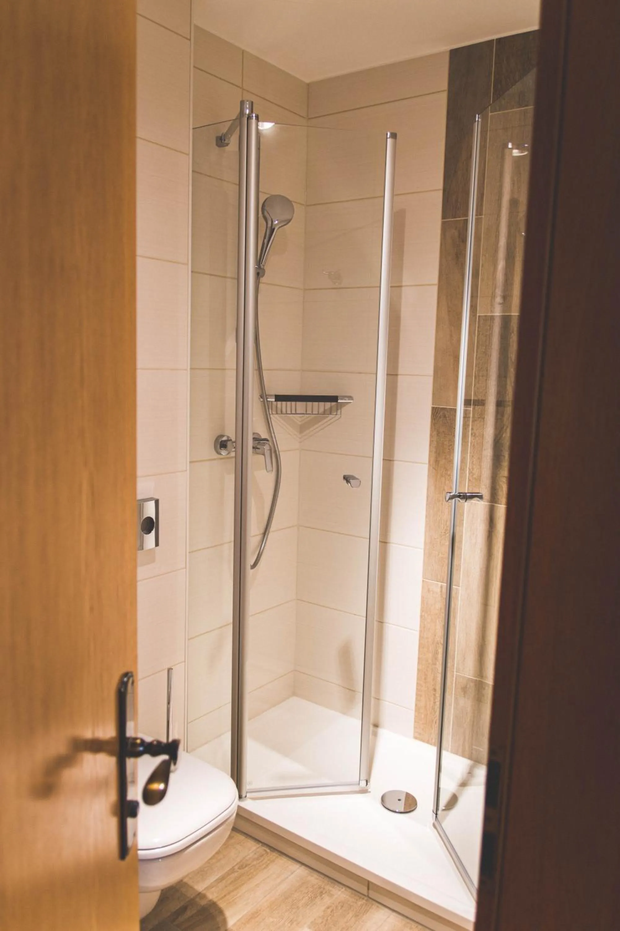 Bathroom in Blochums Gasthof Hirsch