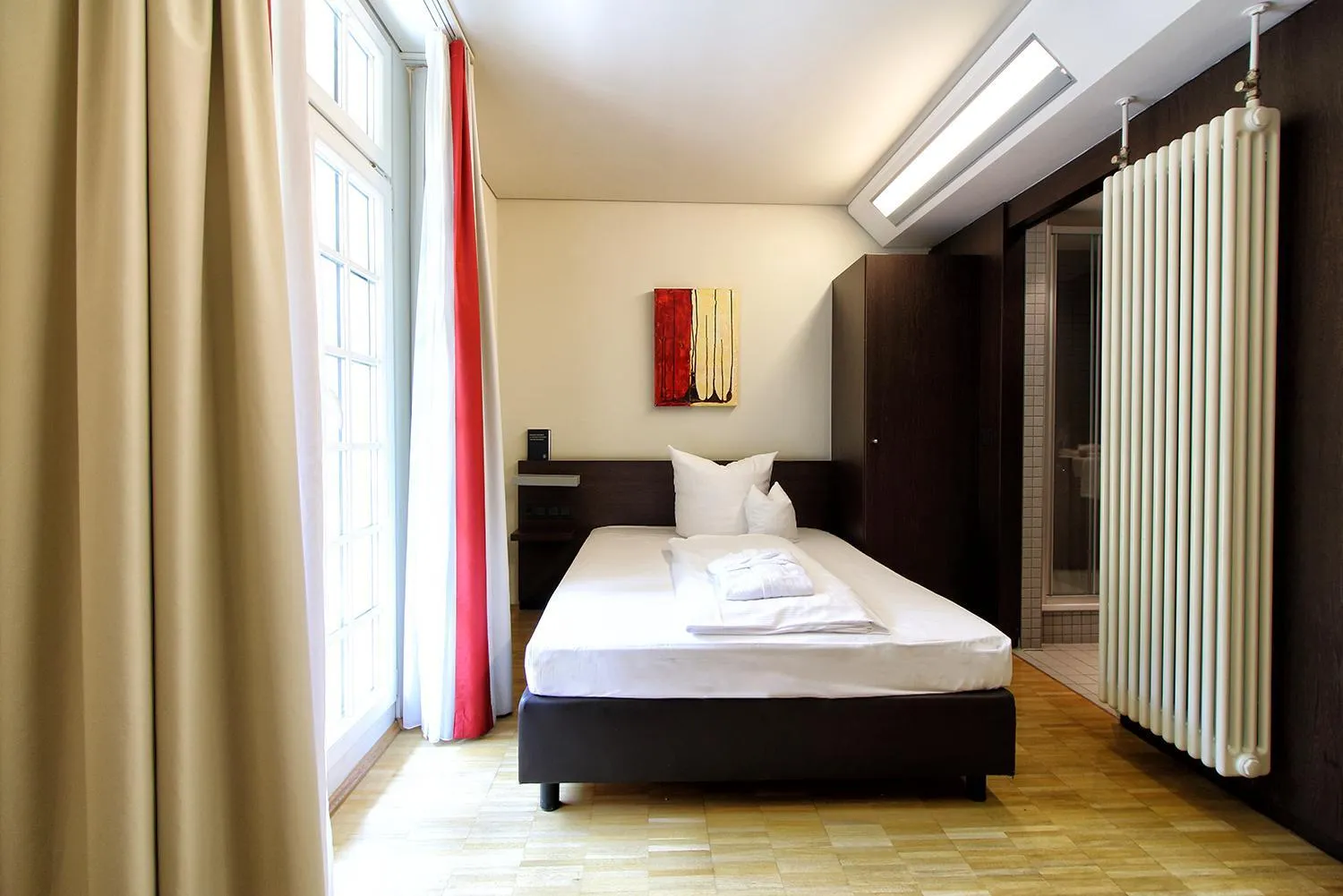 Bedroom, Bed in Santé Royale Hotel- & Gesundheitsresort Bad Brambach