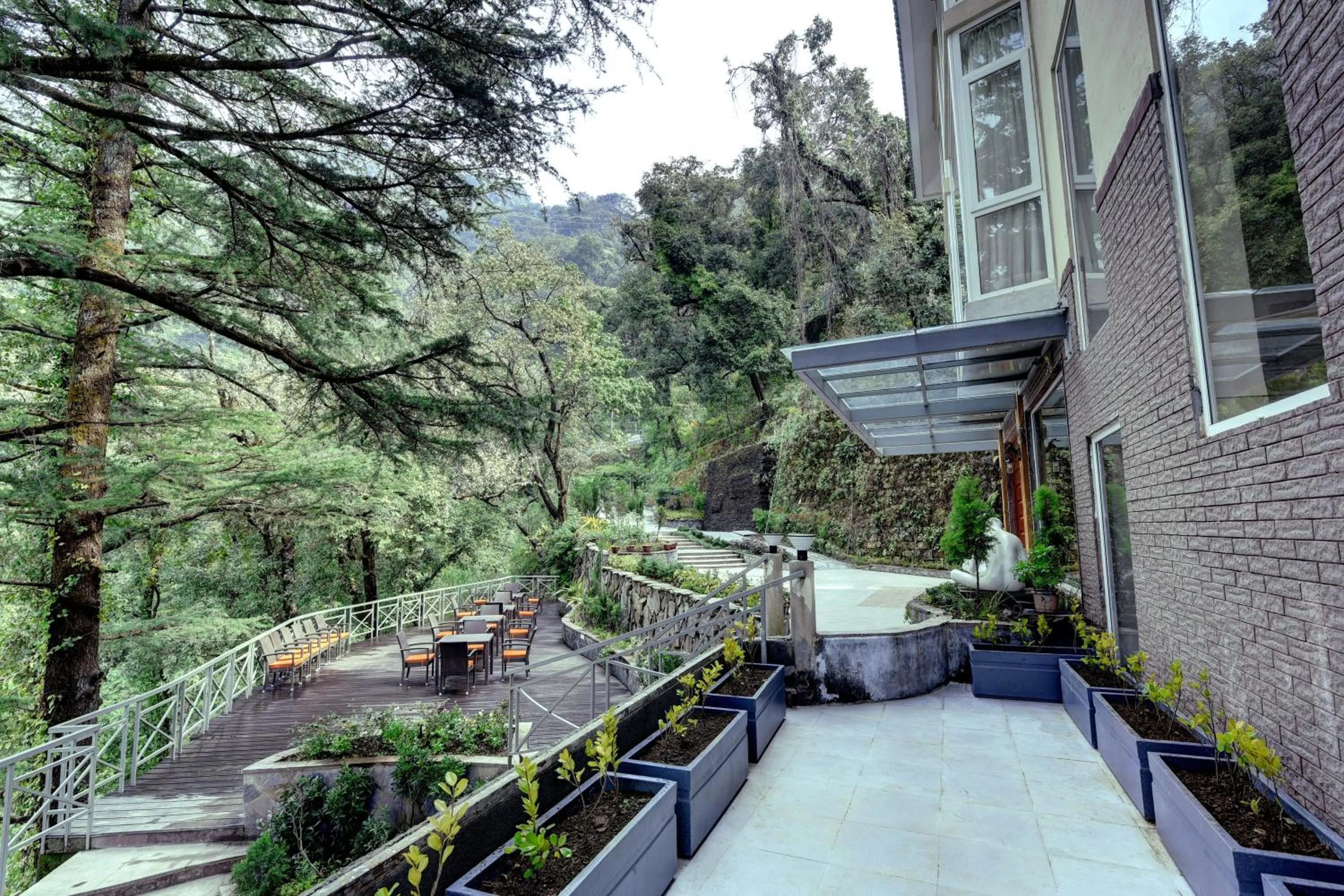 Facade/entrance in Yog Wellness Resort & Spa By Amritara