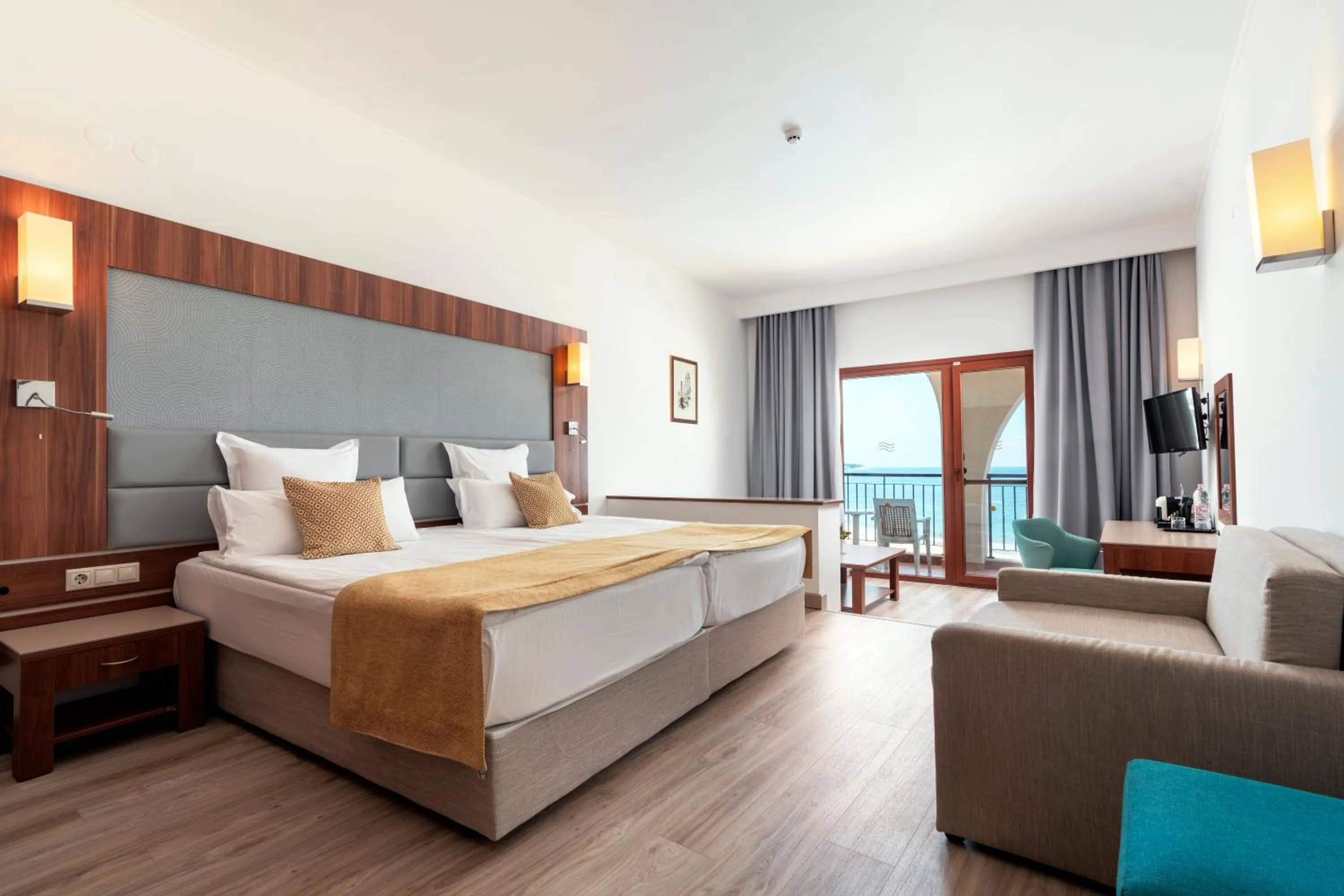 Photo of the whole room, Bed in Alua Helios Bay - All Inclusive