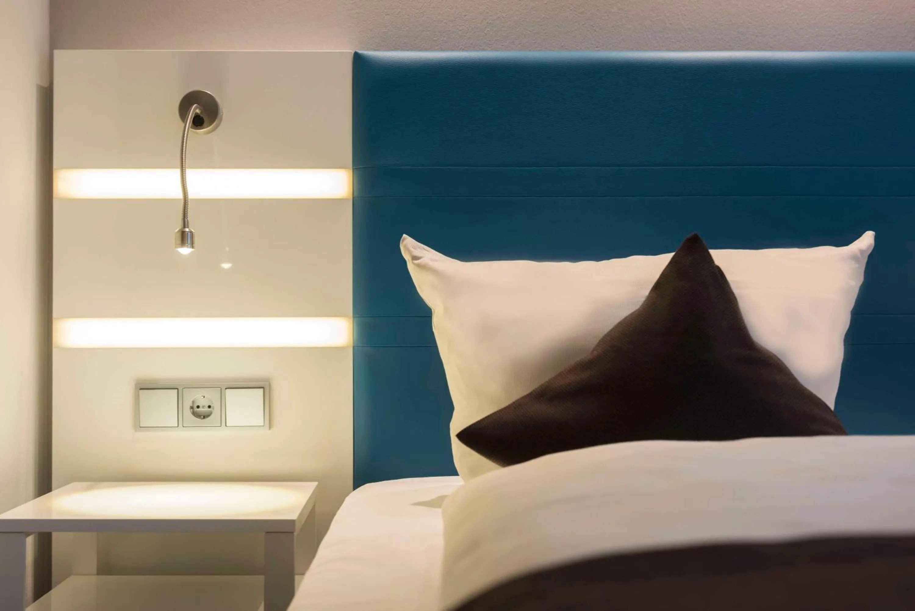 Bedroom, Bed in Best Western Hotel Cologne Airport Troisdorf