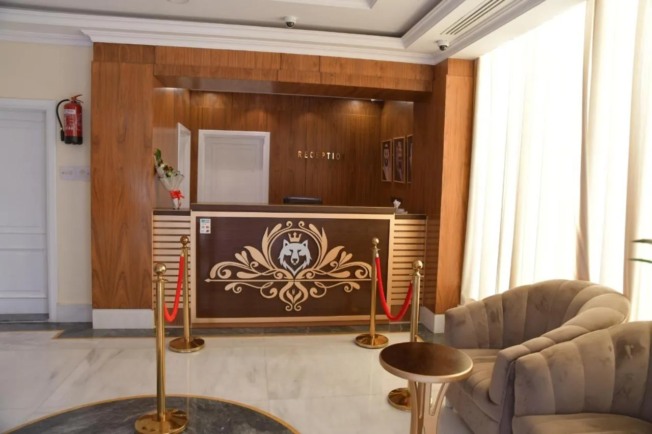 Crown City Hotel -فندق كراون ستي