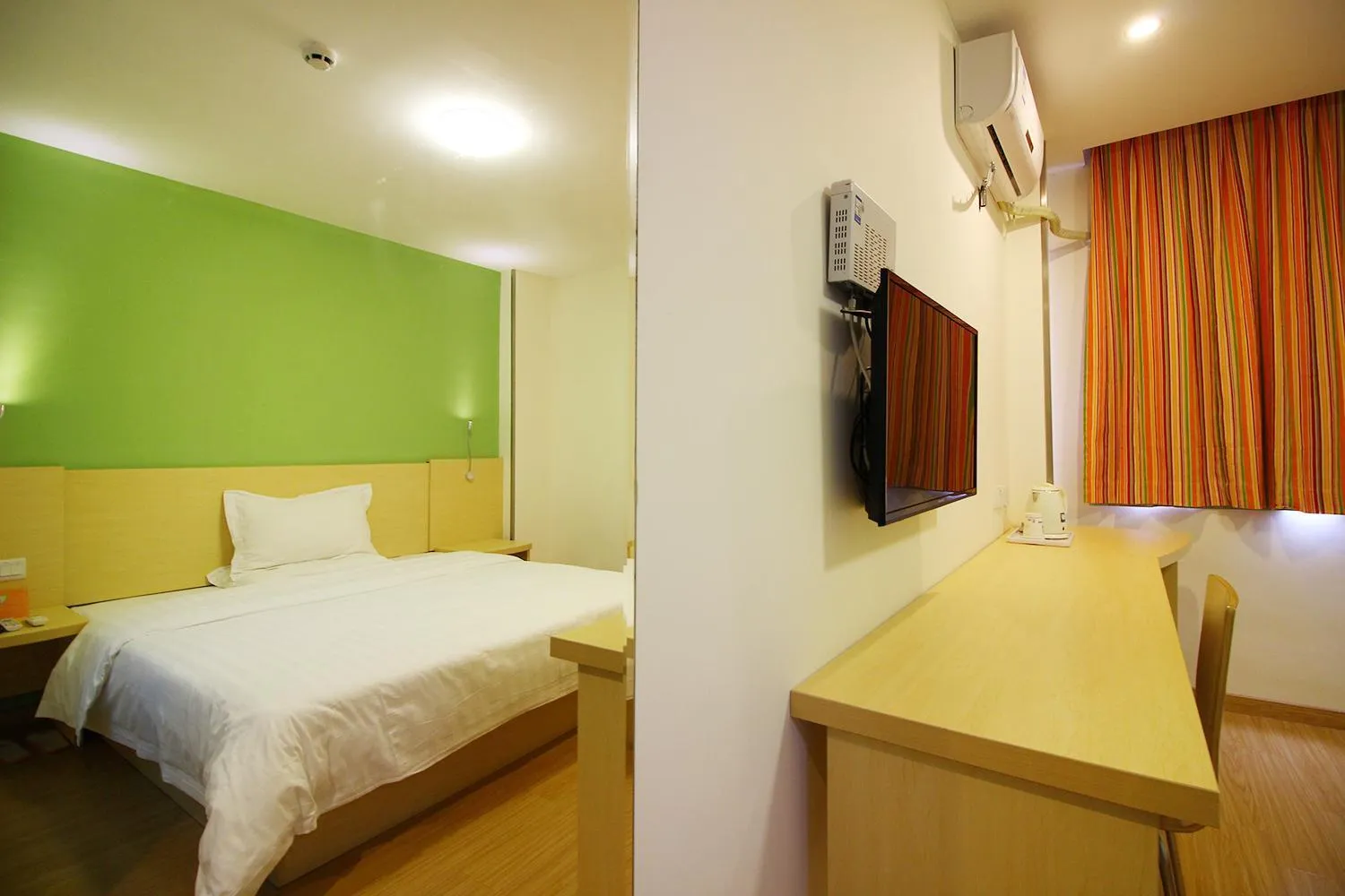 Bed in 7Days Inn Zhuhai Doumen district government pedestrian street