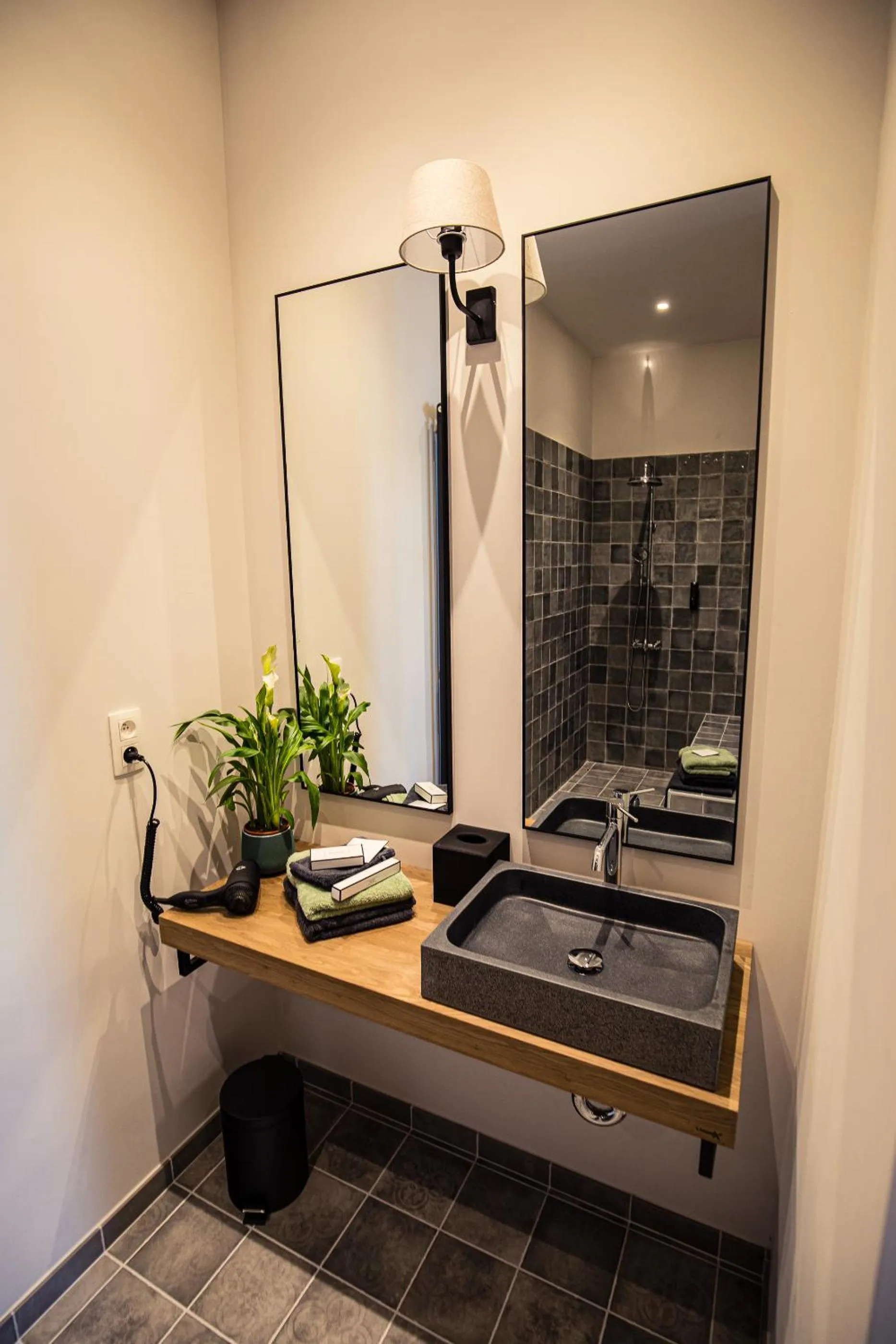 Bathroom in Burgemeesterhuys