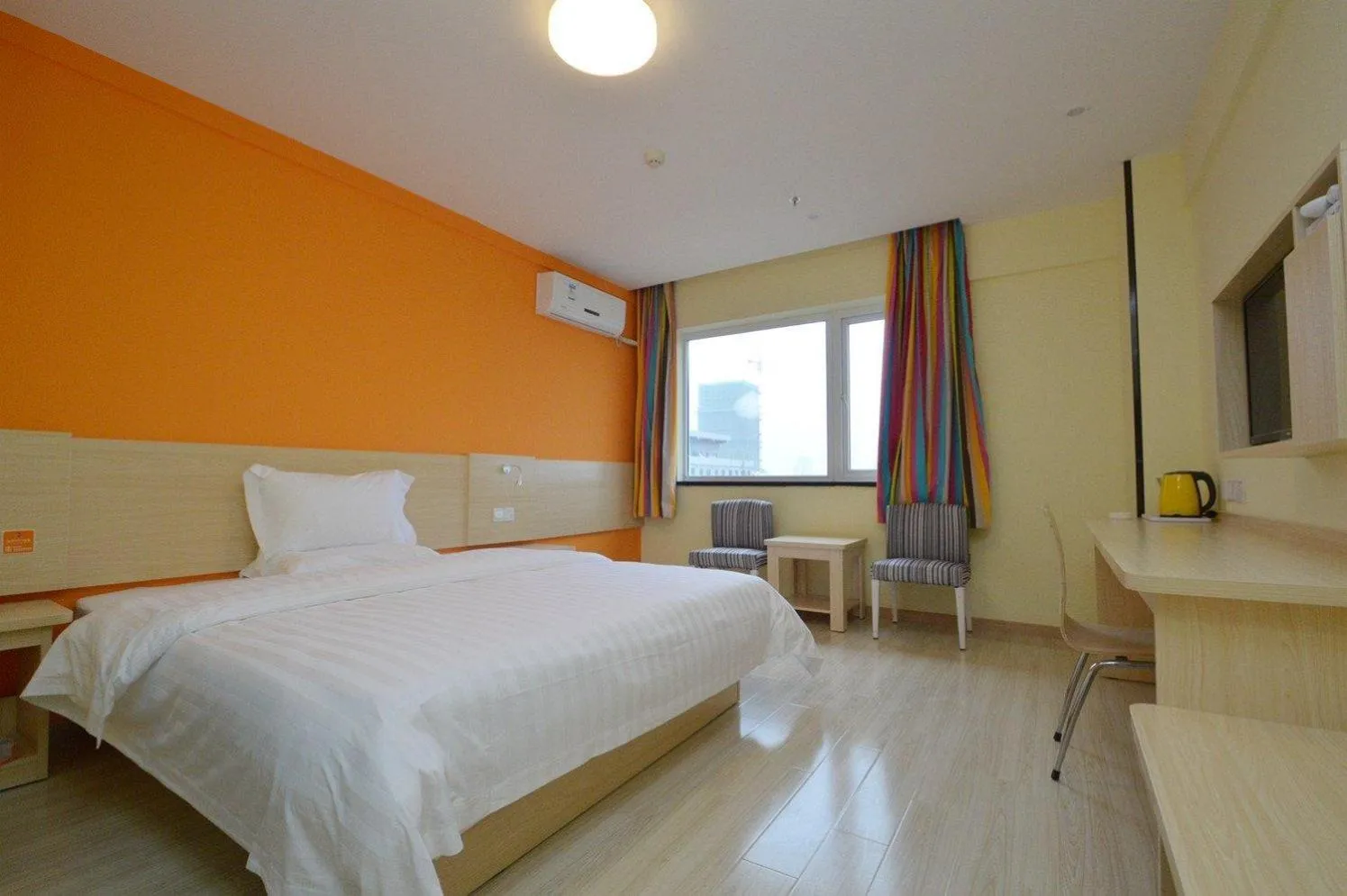 Bed in 7Days Inn Nanjing Confucius temple Yudaojie