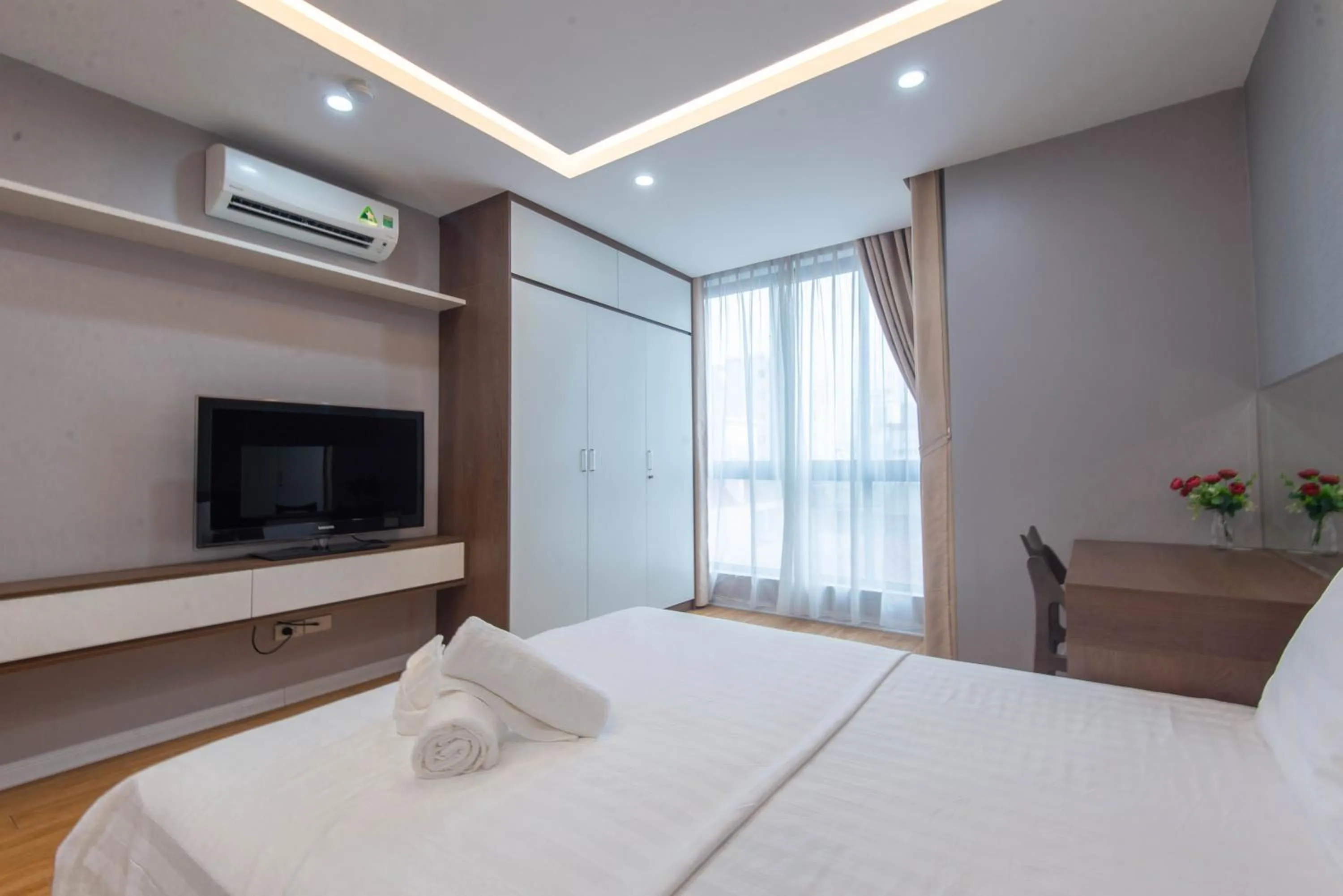 Communal lounge/ TV room, Bed in 22housing Linh Lang Hotel & Residence