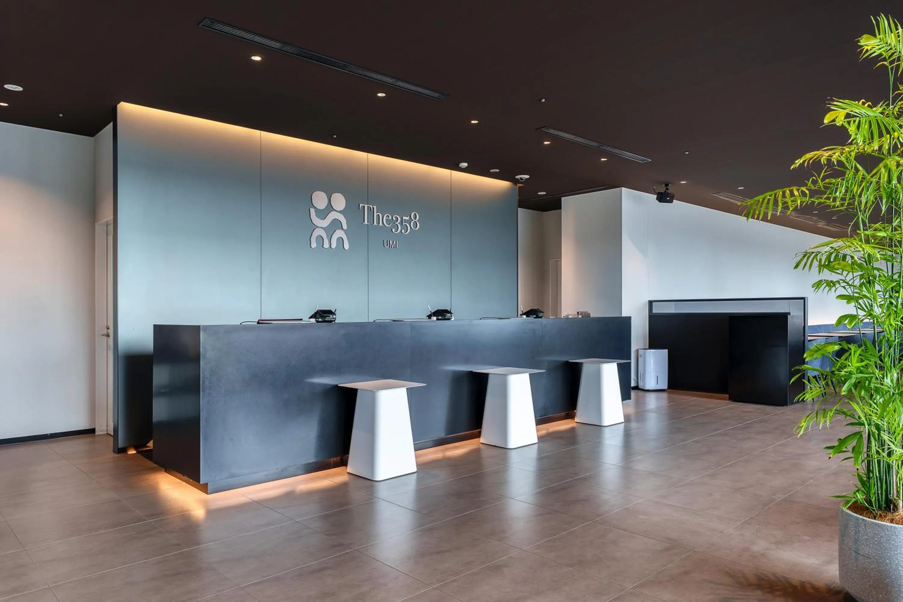 Lobby or reception in The358 UMI