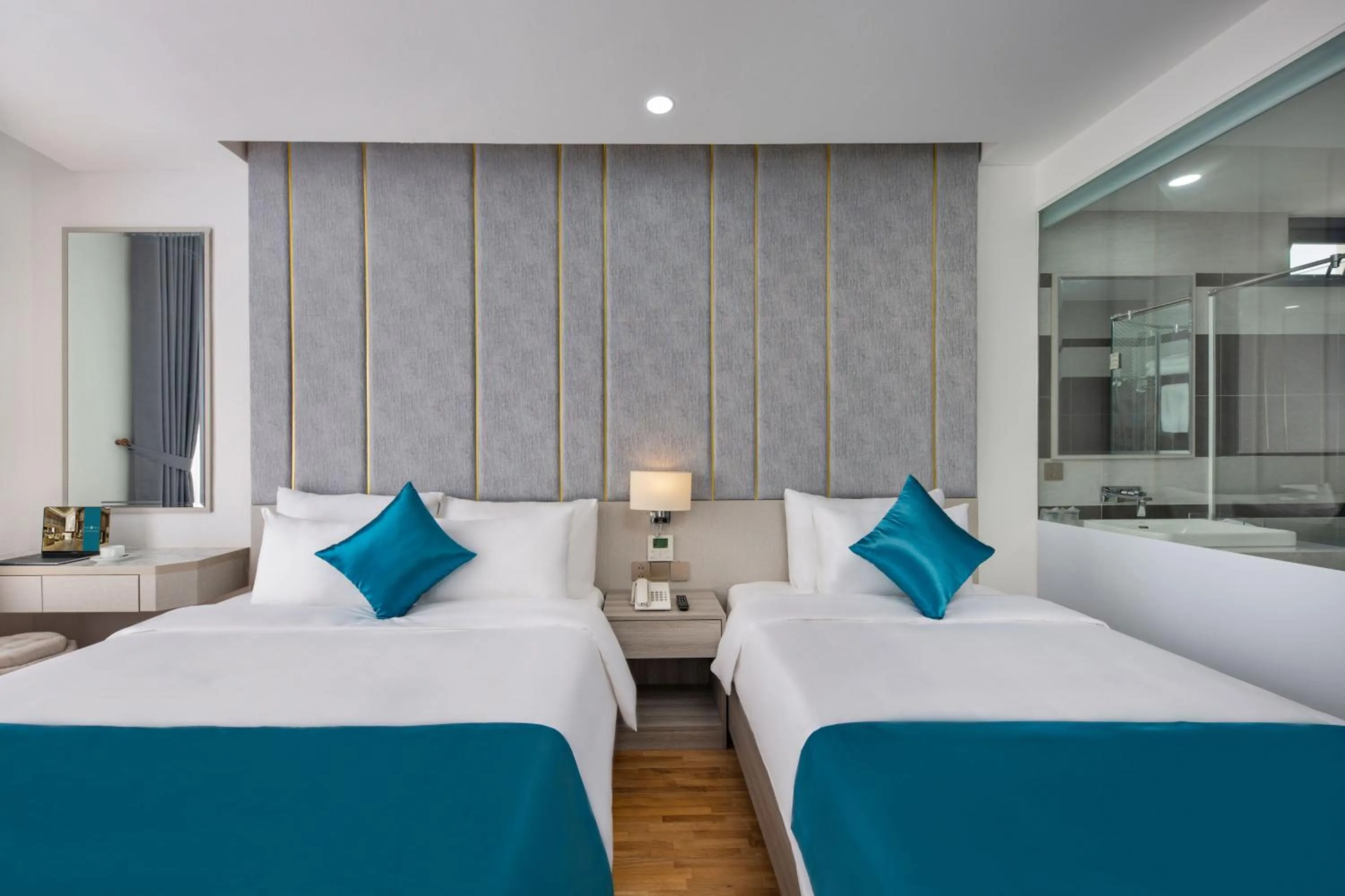 Bedroom, Bed in Calix Hotel