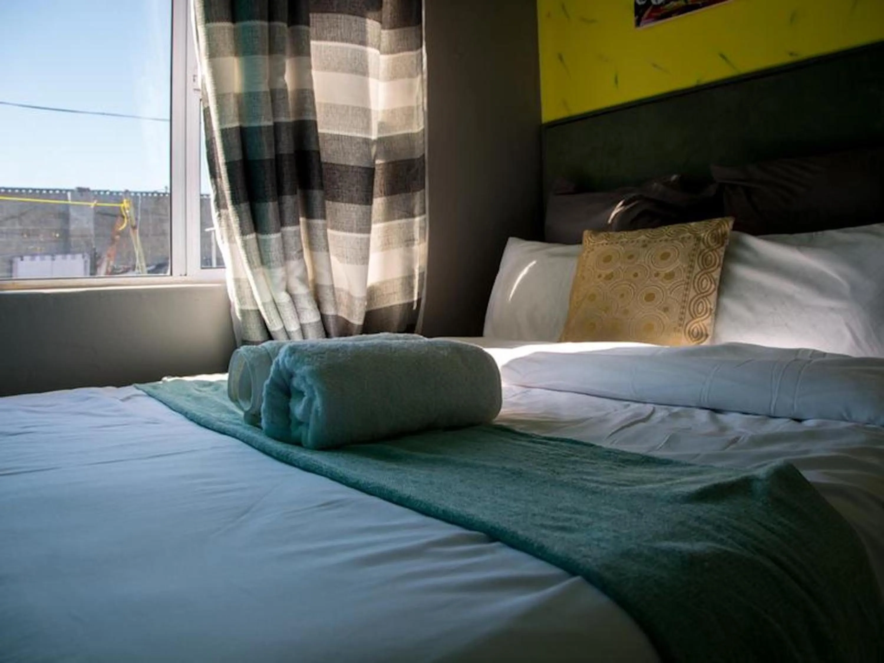 Double or Twin Room in Relaxing Guest Huse in the heart of Ndabeni
