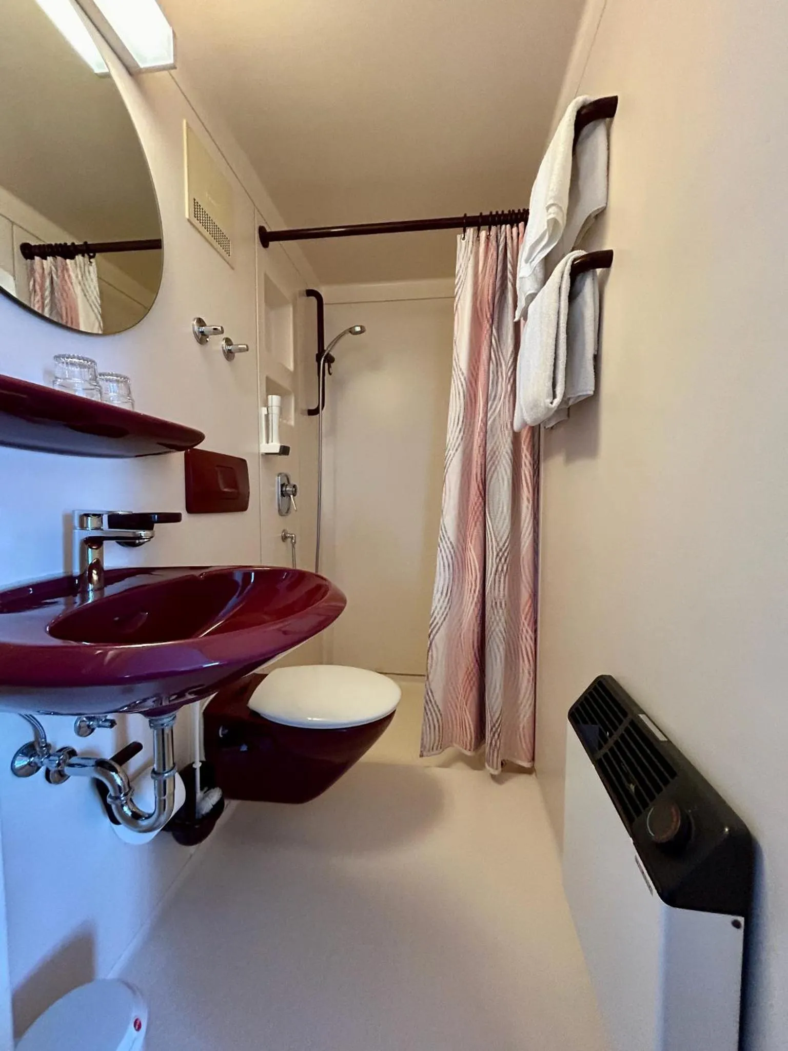 Bathroom in Seligweiler Hotel & Restaurant