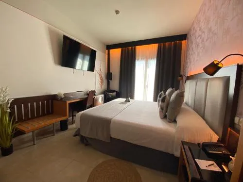 ON ALETA ROOM designed for adults